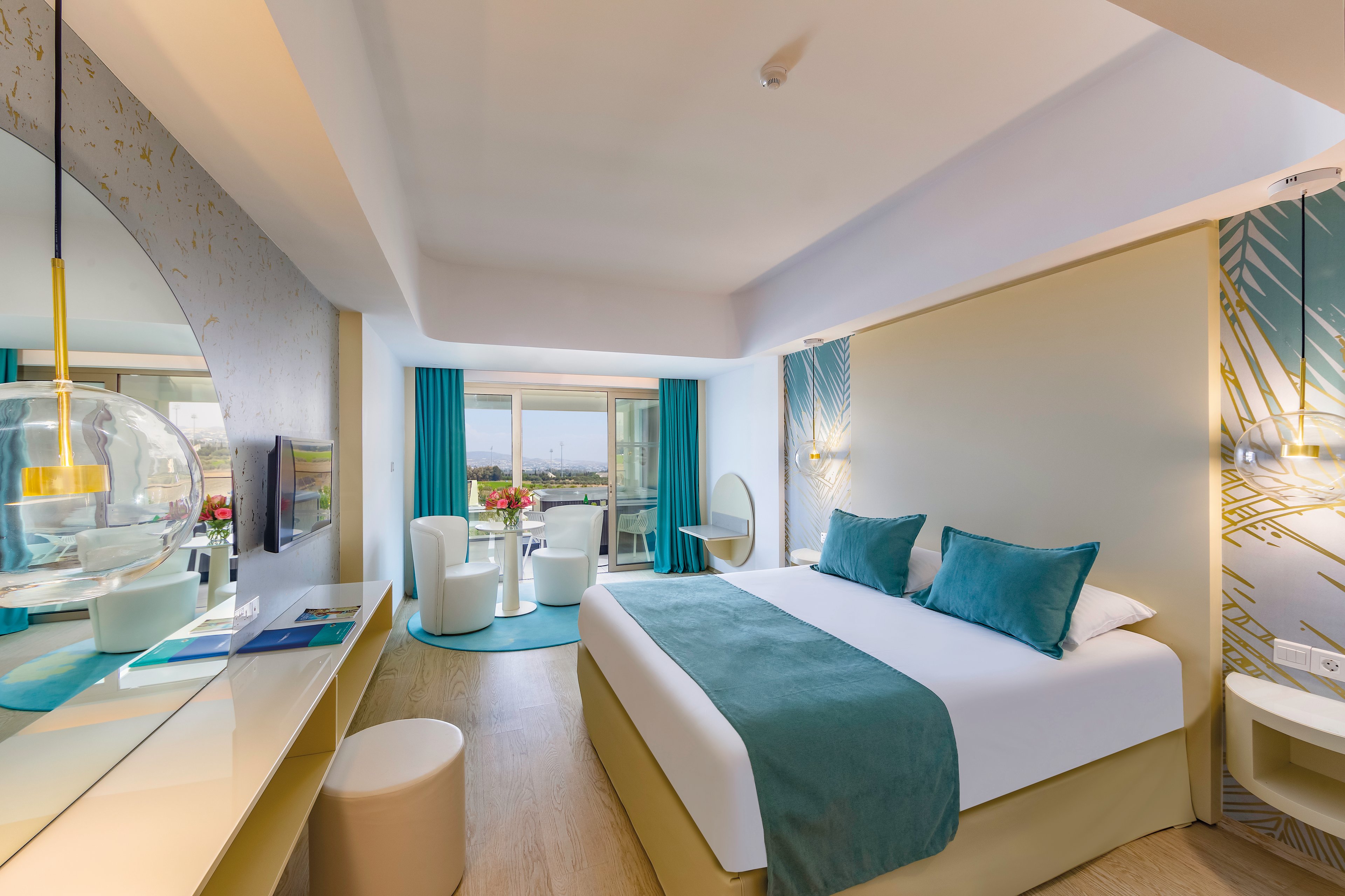 Ivi Mare by Louis Hotels