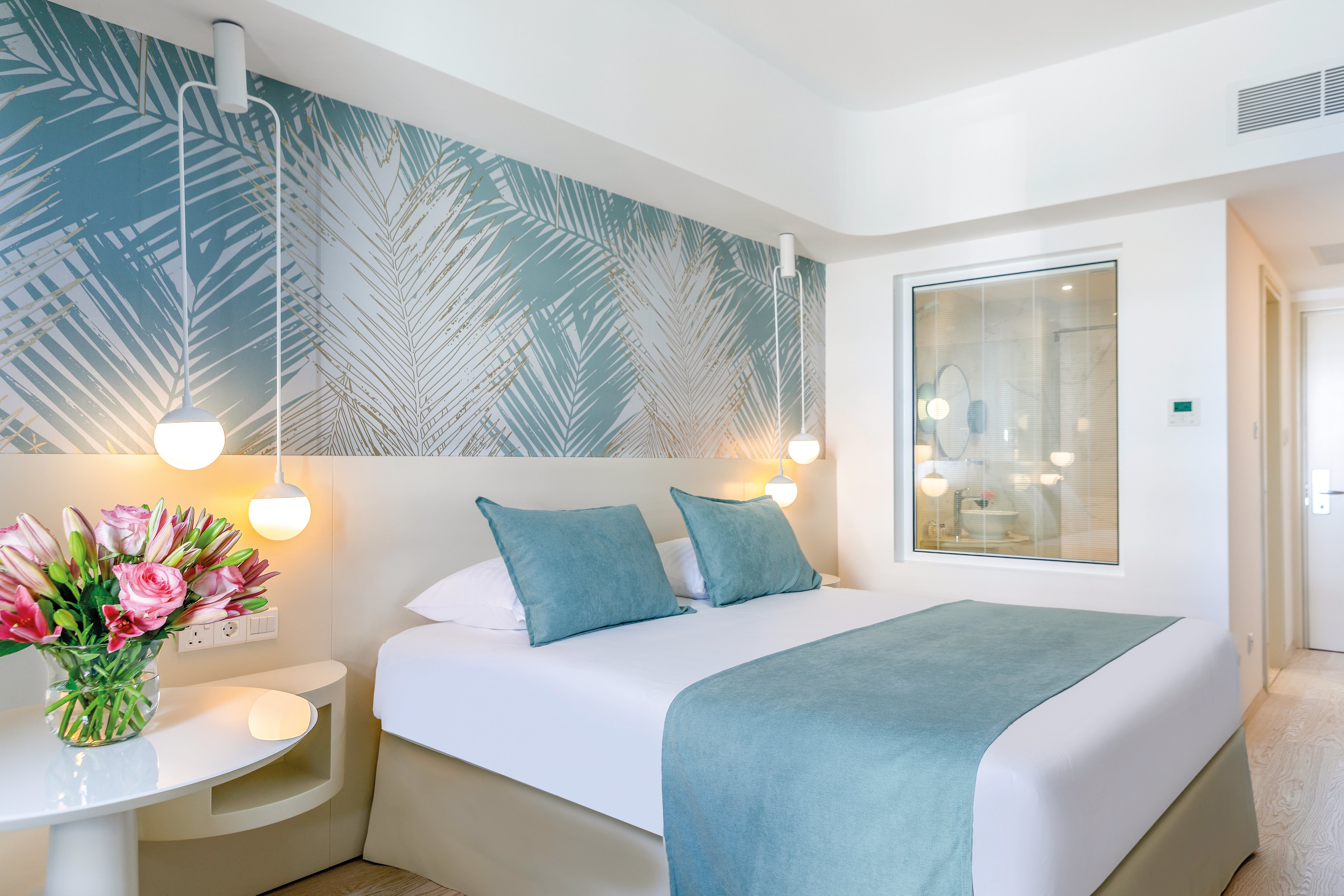 Ivi Mare by Louis Hotels