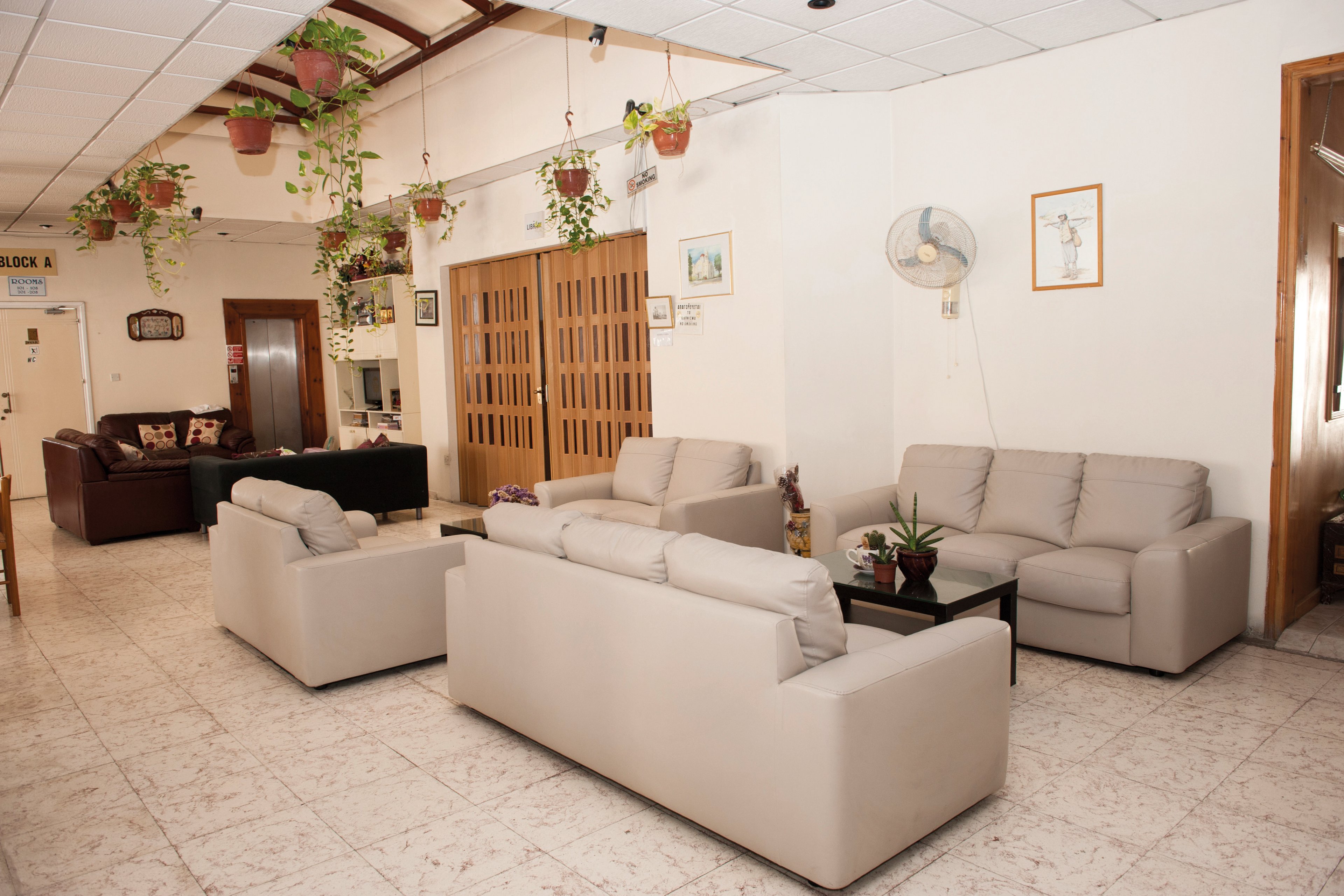 Mariela Hotel Apartments