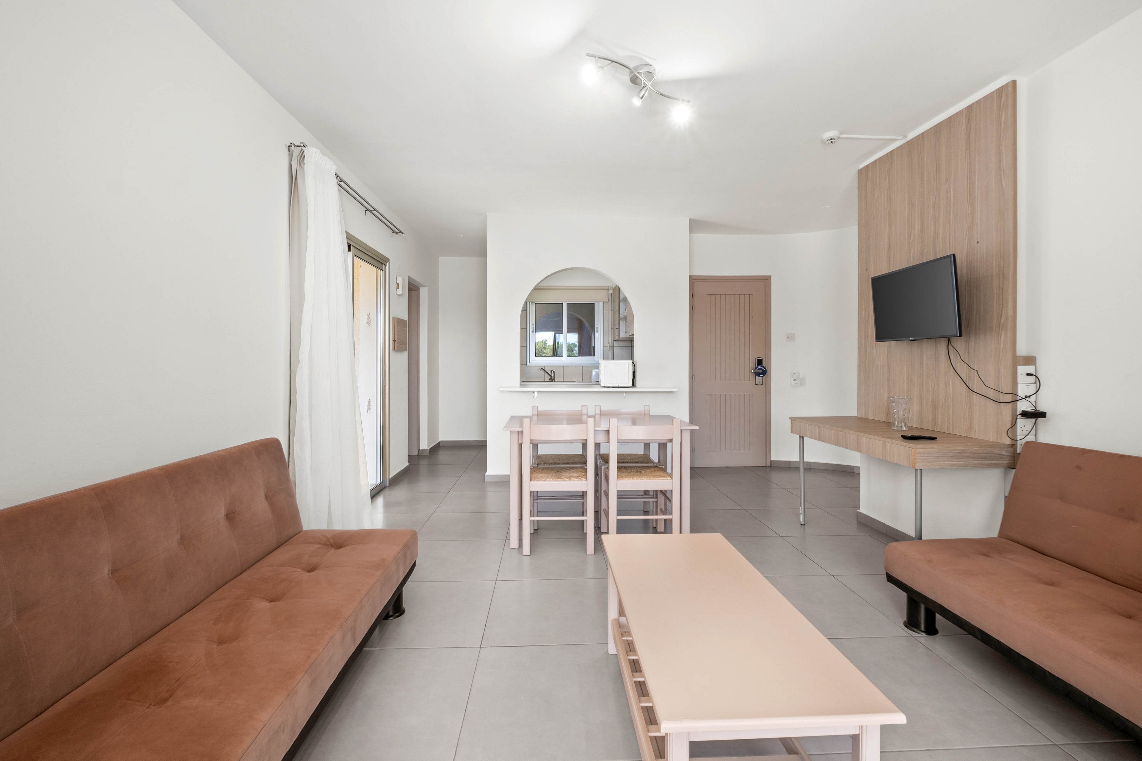 Pandream Hotel Apartments & Aphrodite Waterpark