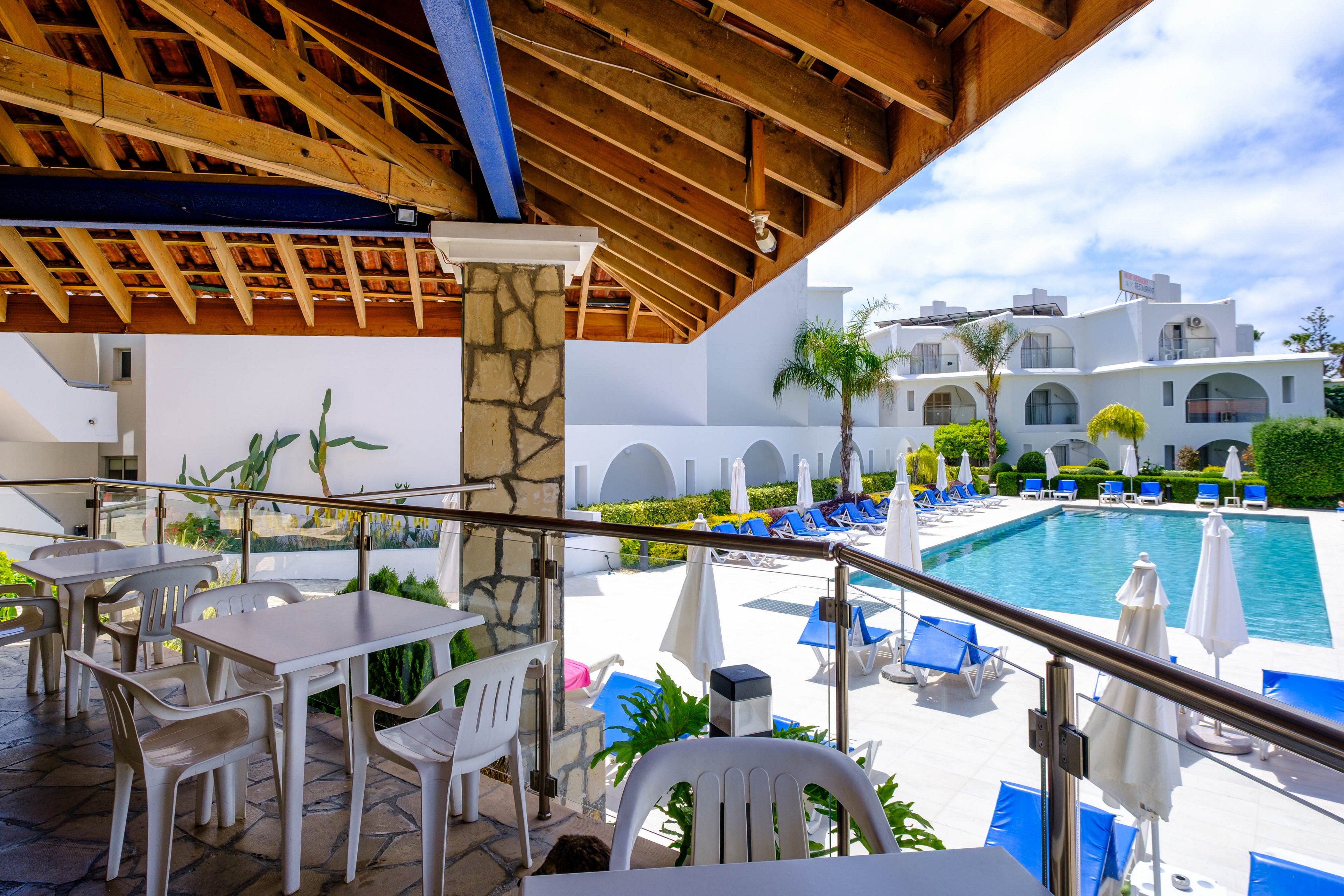 Pandream Hotel Apartments & Aphrodite Waterpark