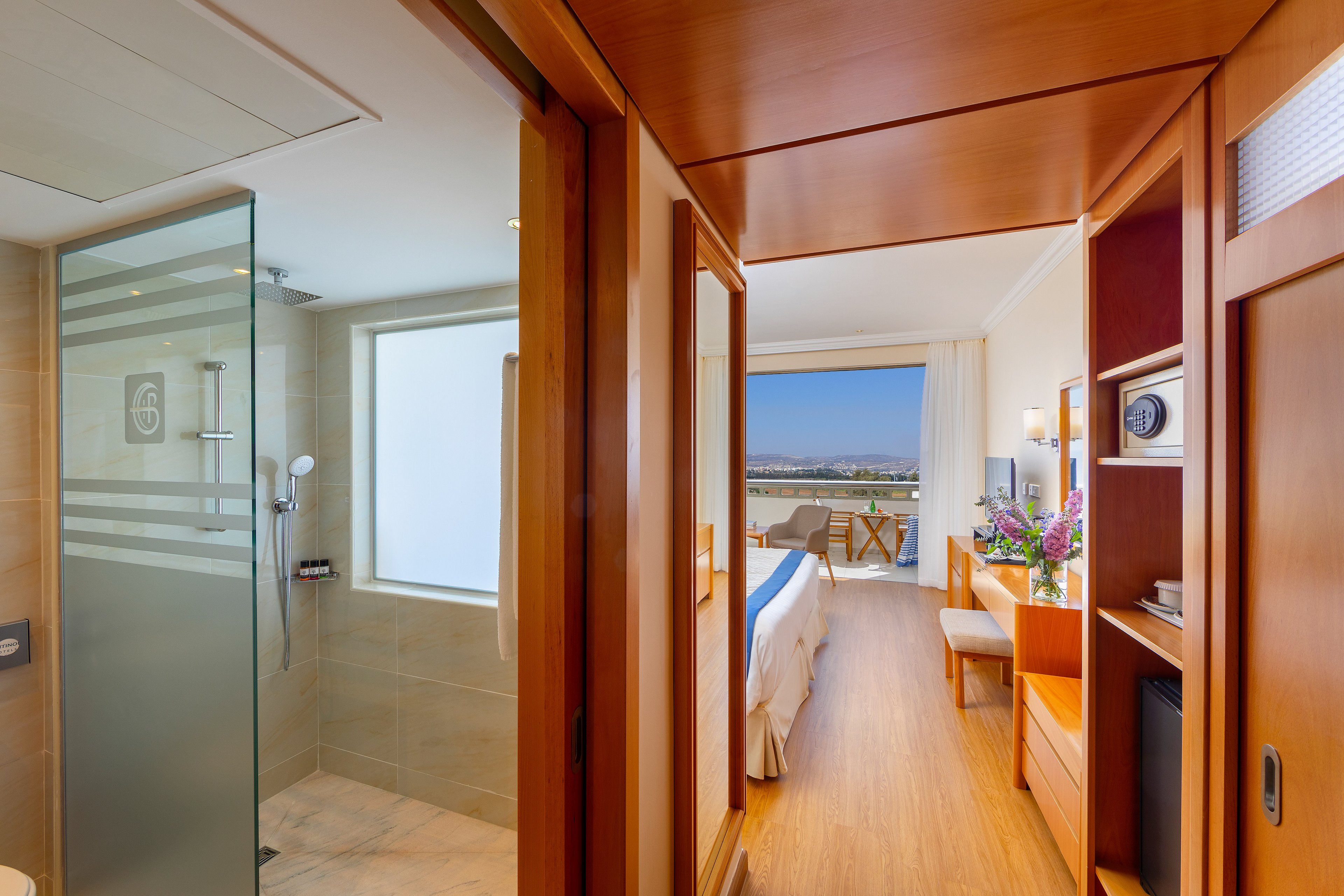 Constantinou Bros Athena Beach Hotel & Aphrodite Waterpark