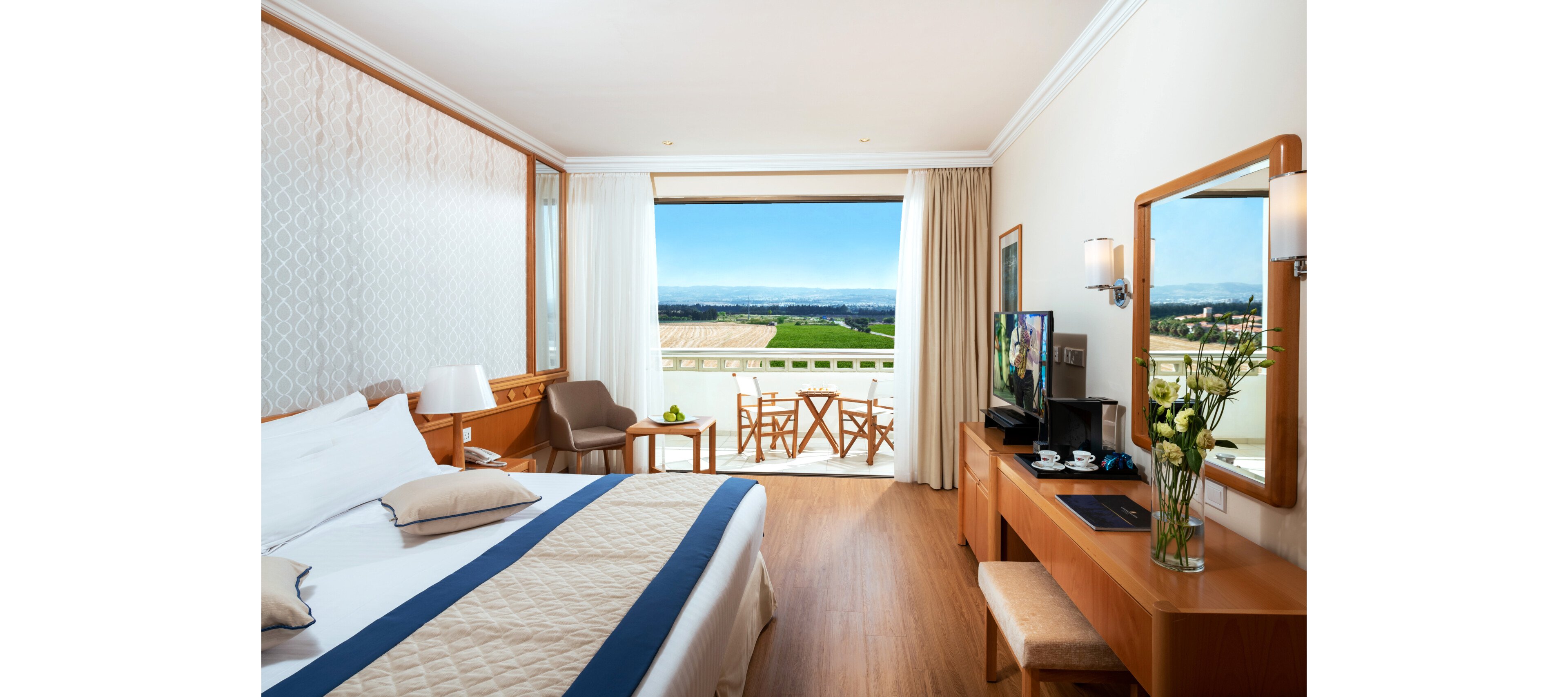 Constantinou Bros Athena Beach Hotel & Aphrodite Waterpark