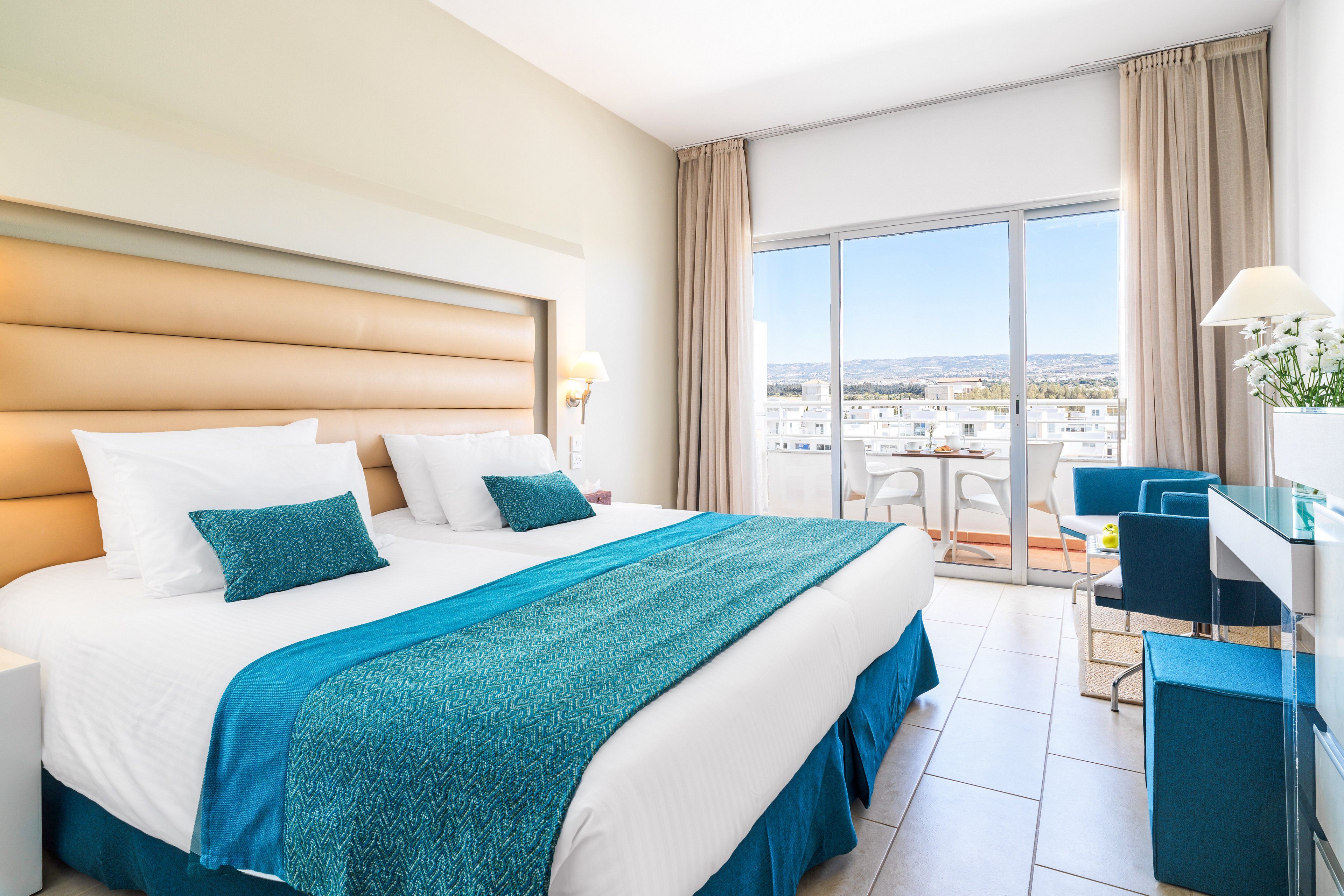 Leonardo Cypria Bay & Aphrodite Waterpark