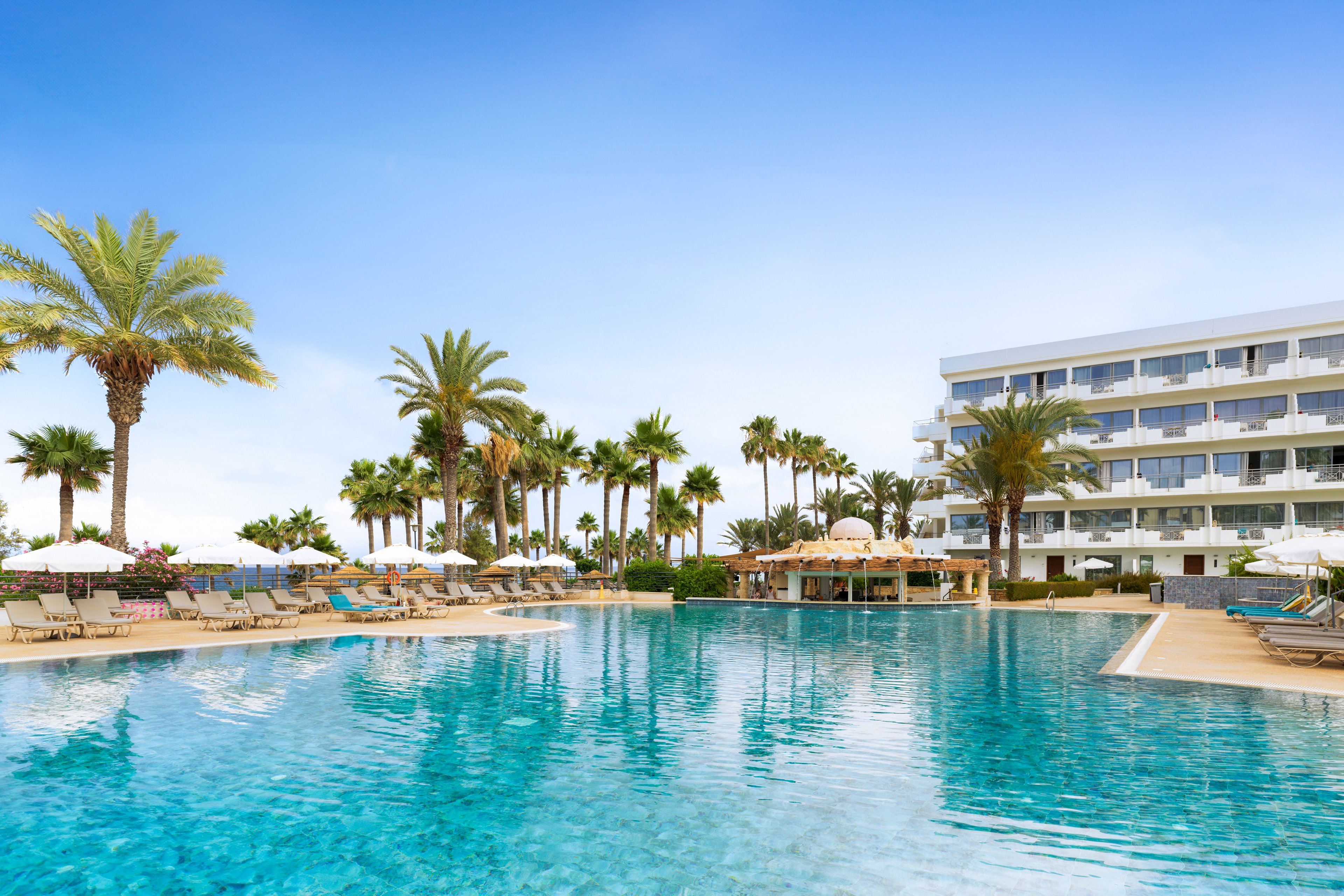 St George Beach Hotel & Spa Resort