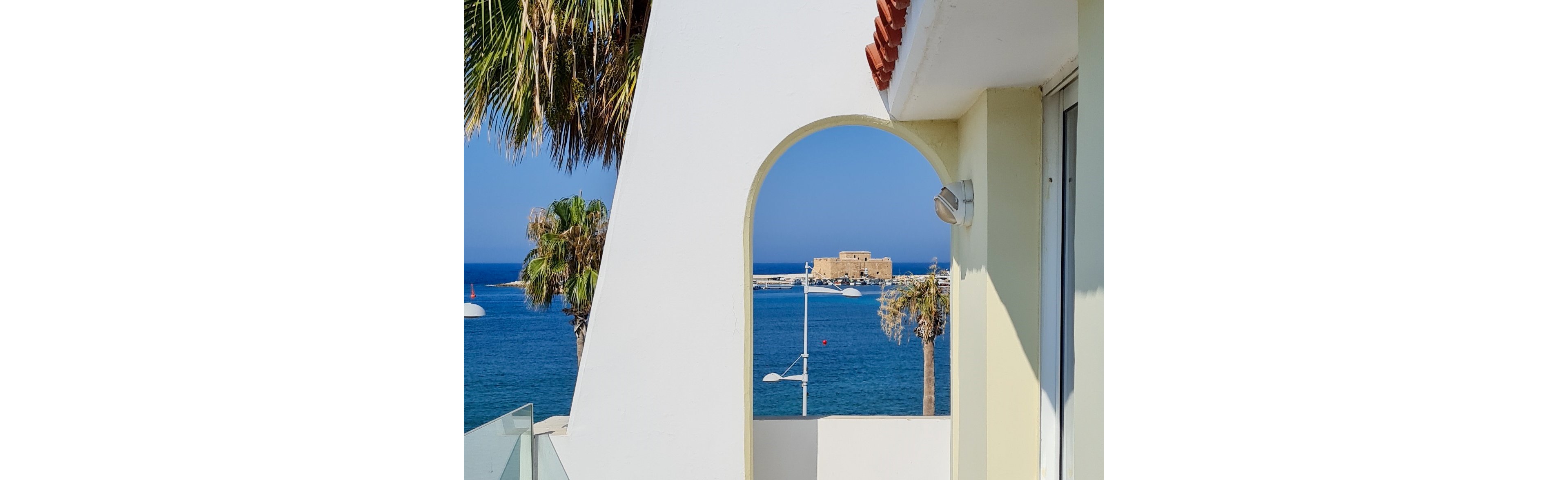 Paphinia SeaView Apartments