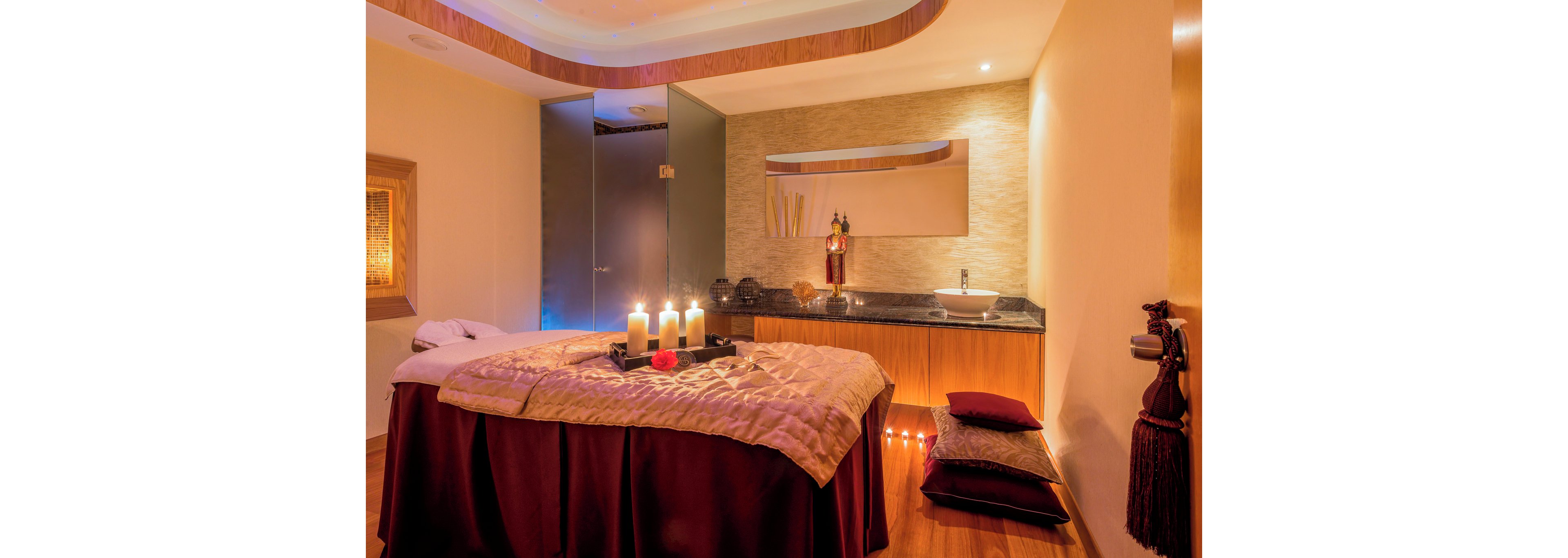 Constantinou Bros Athena Royal Beach Hotel with Golf Packages