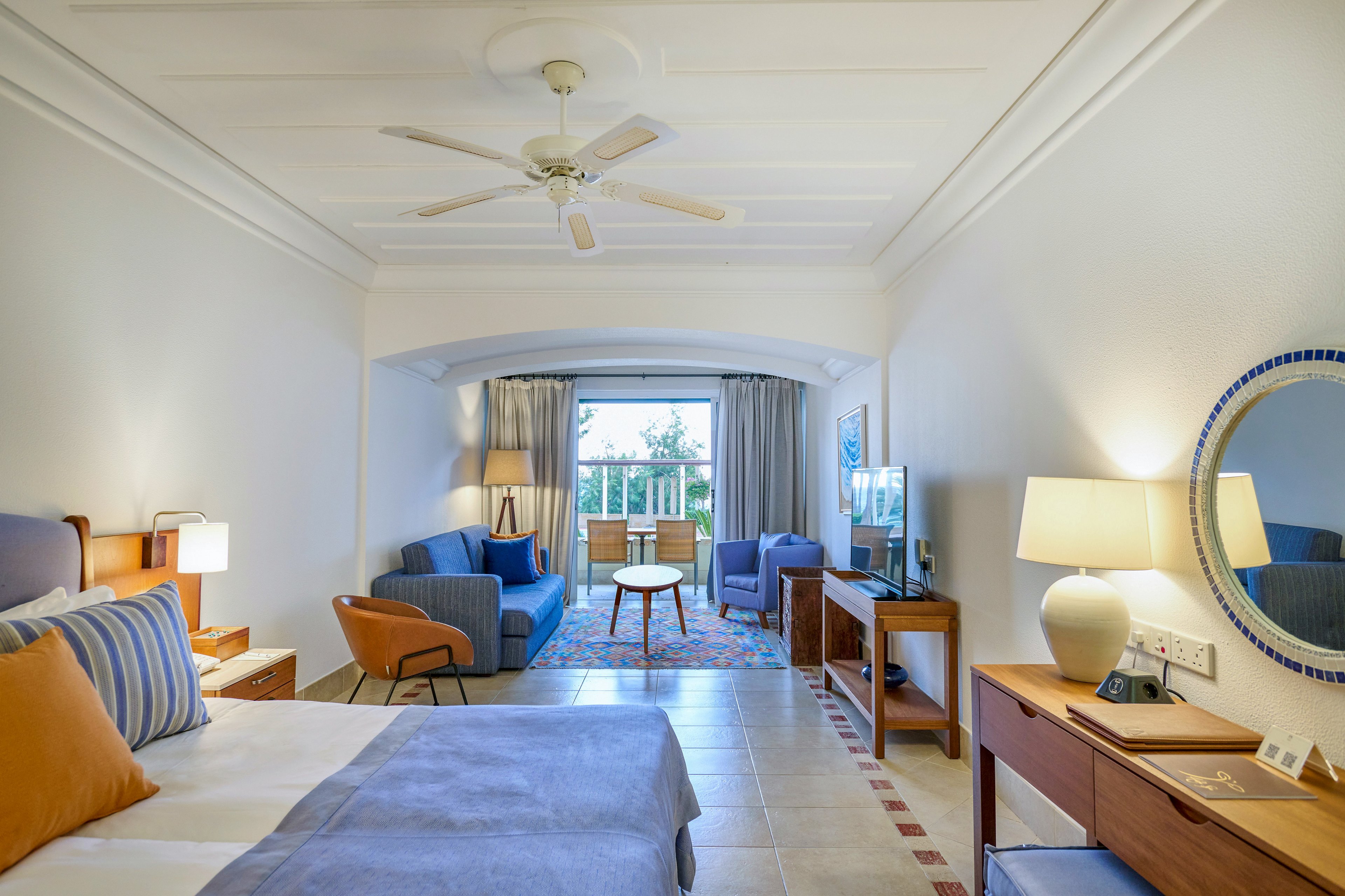 Columbia Beach Resort - 7 nights with 4 Rounds of Golf Included