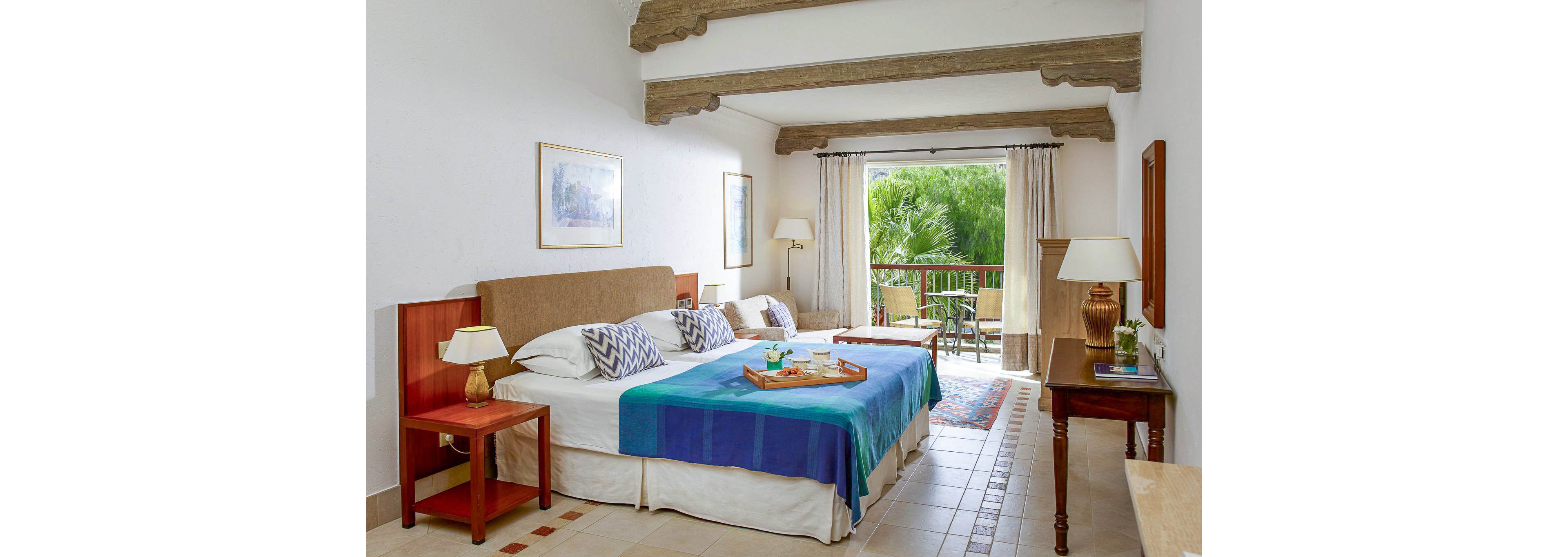 Columbia Beach Resort - 7 nights with 4 Rounds of Golf Included