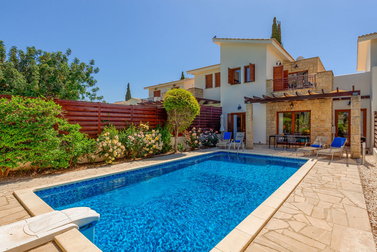 Aphrodite Hills - Two Bedroom Junior Villa with Private Pool Villa Clio J010