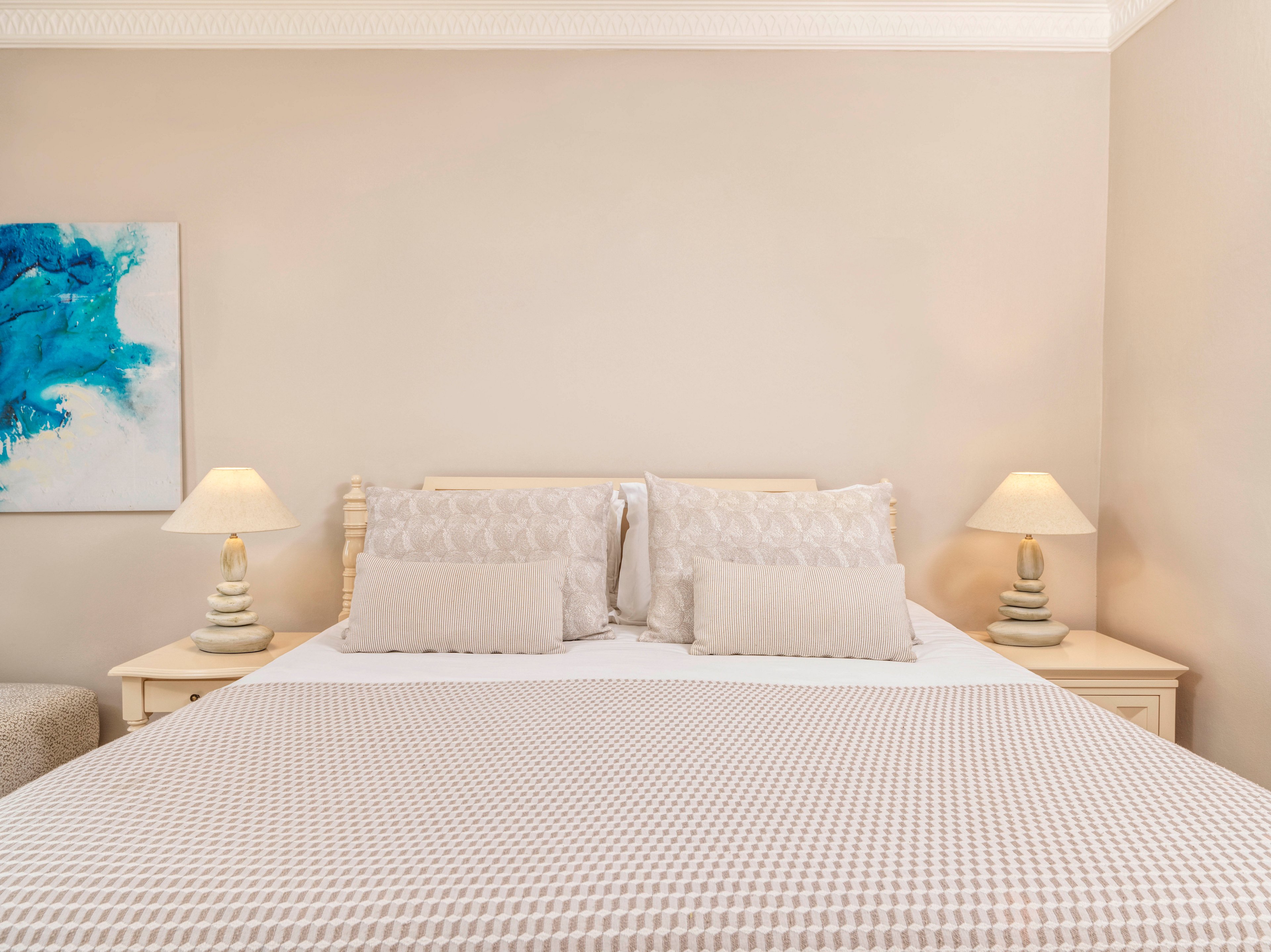 Aphrodite Hills Hotel