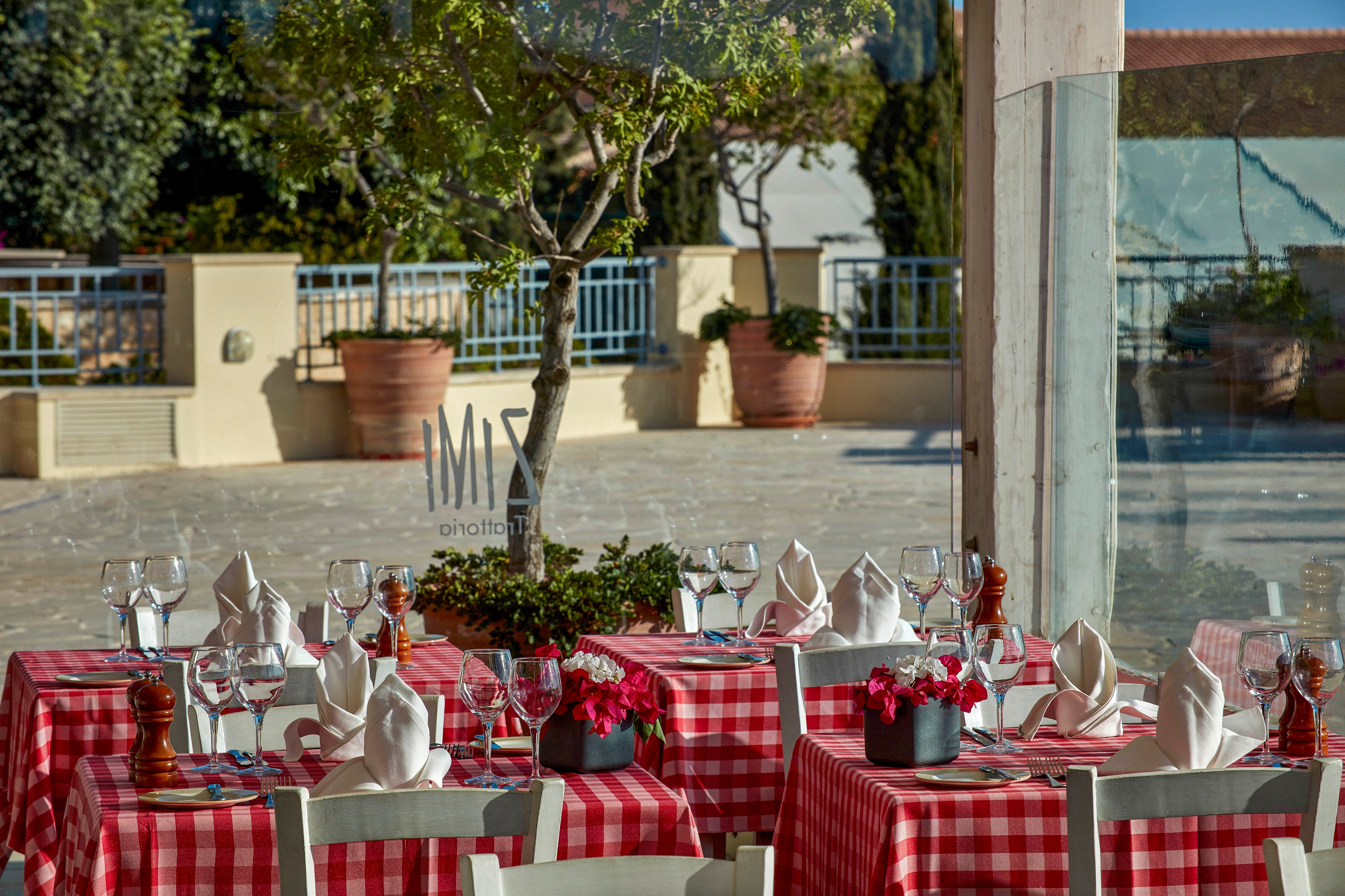 Aphrodite Hills Hotel