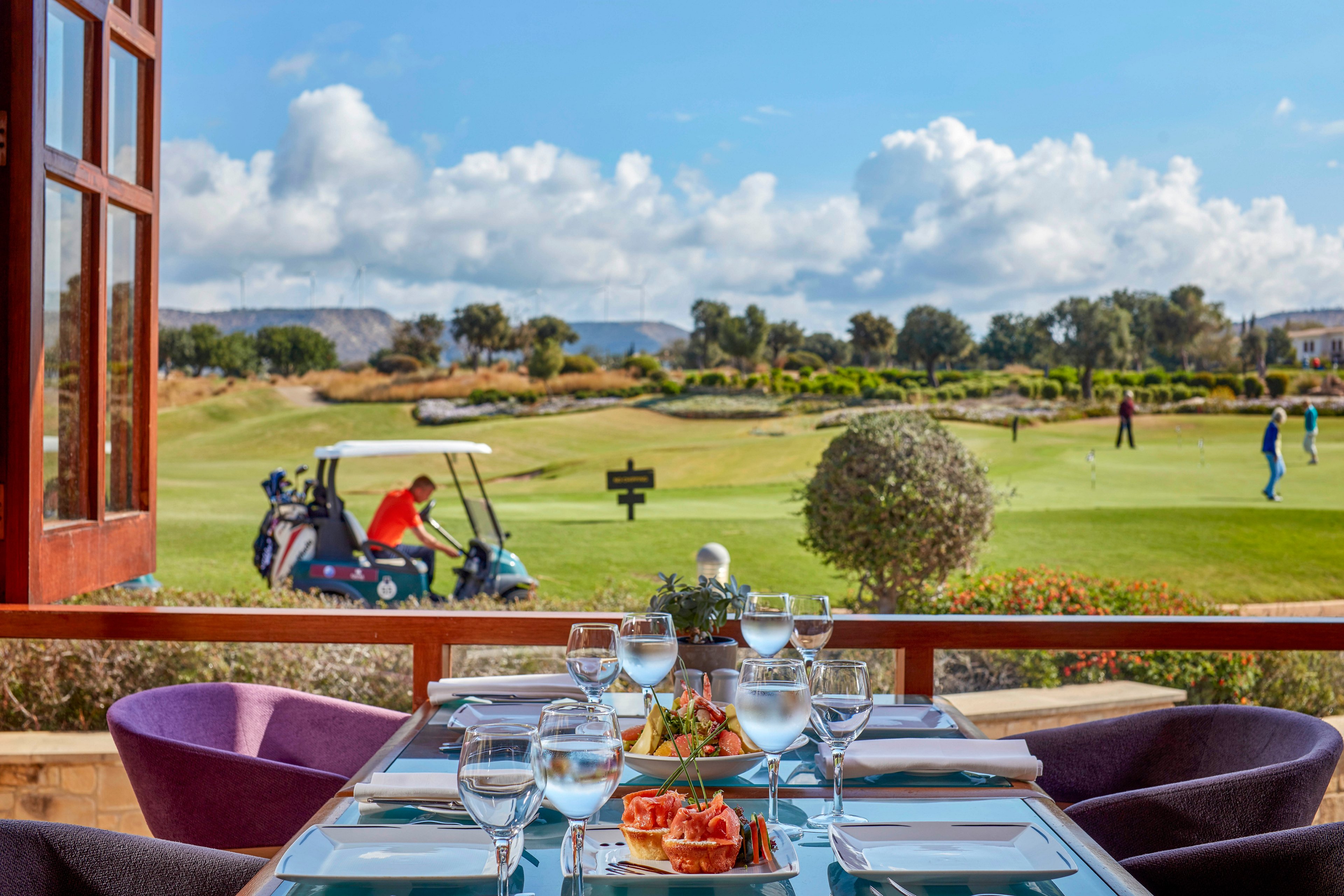 Aphrodite Hills Hotel