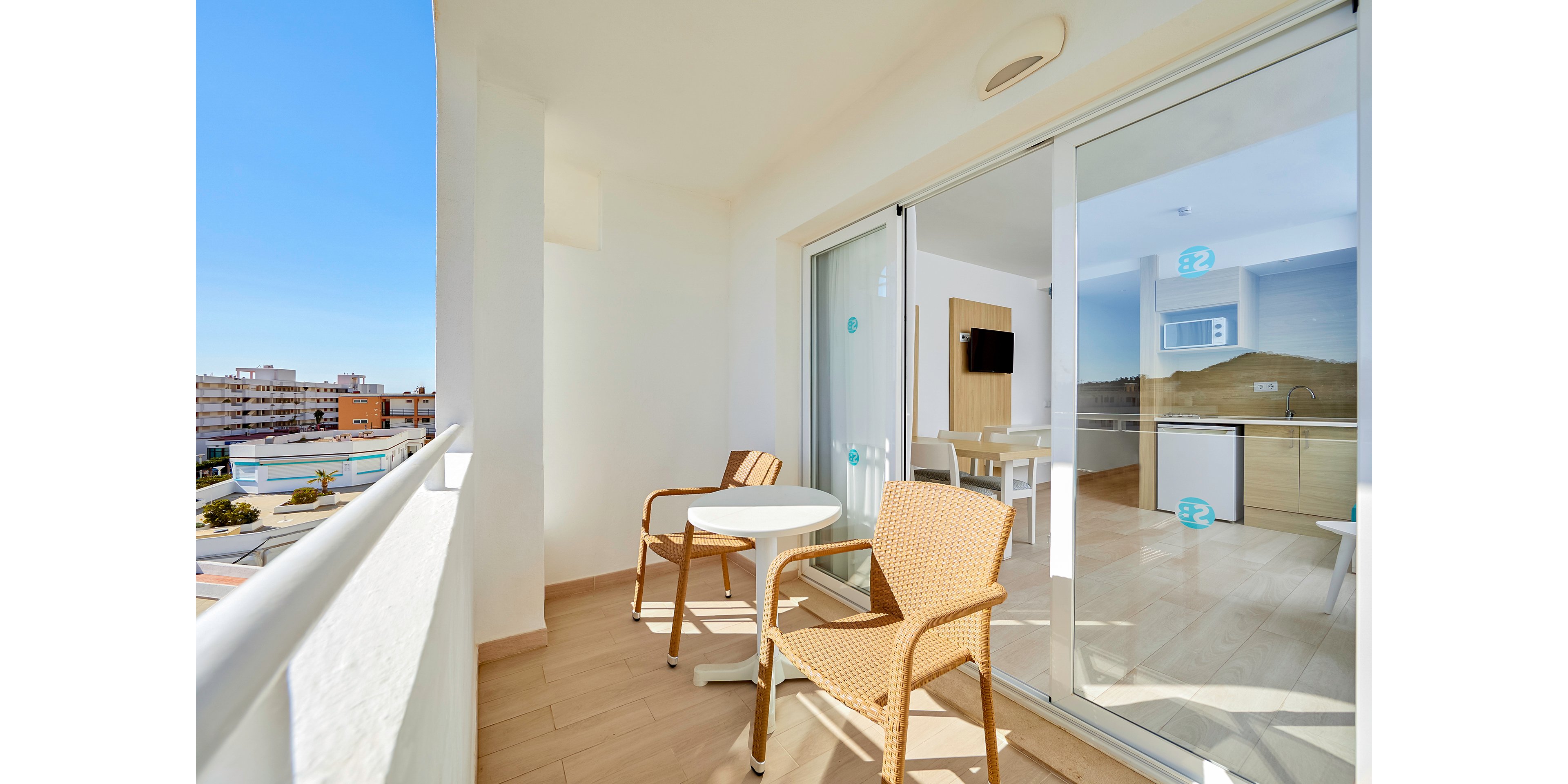 Sun Beach Apartments