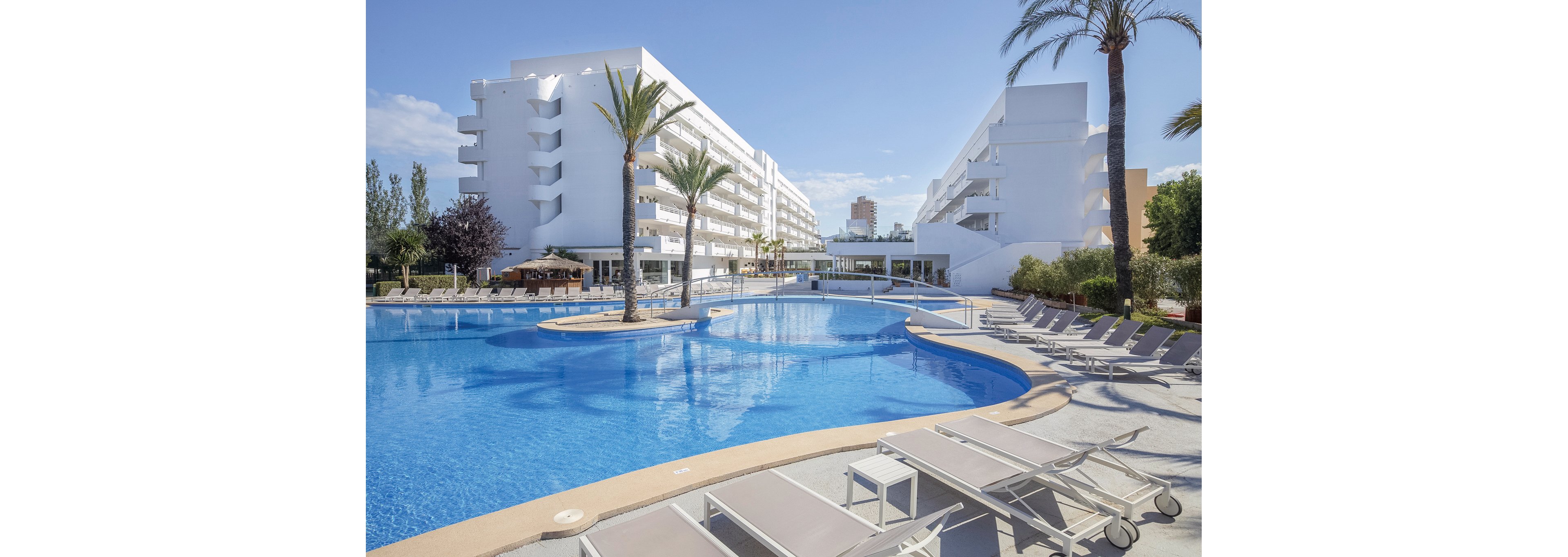 HM Martinique Apartments