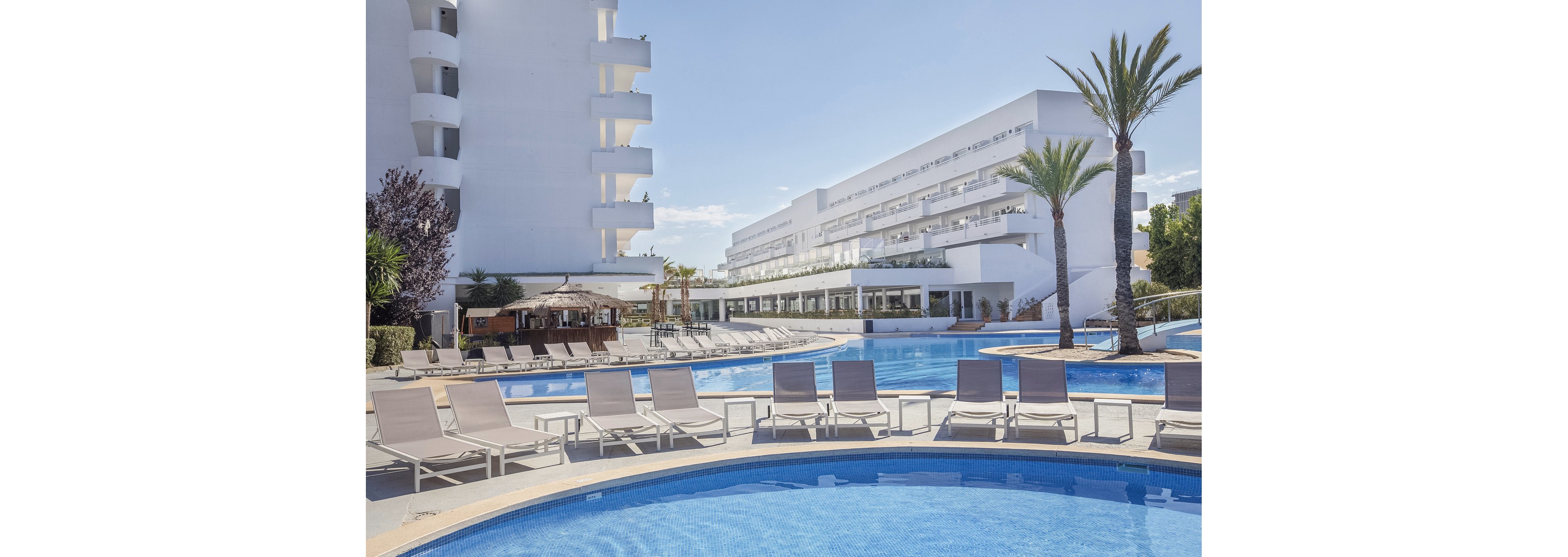 HM Martinique Apartments