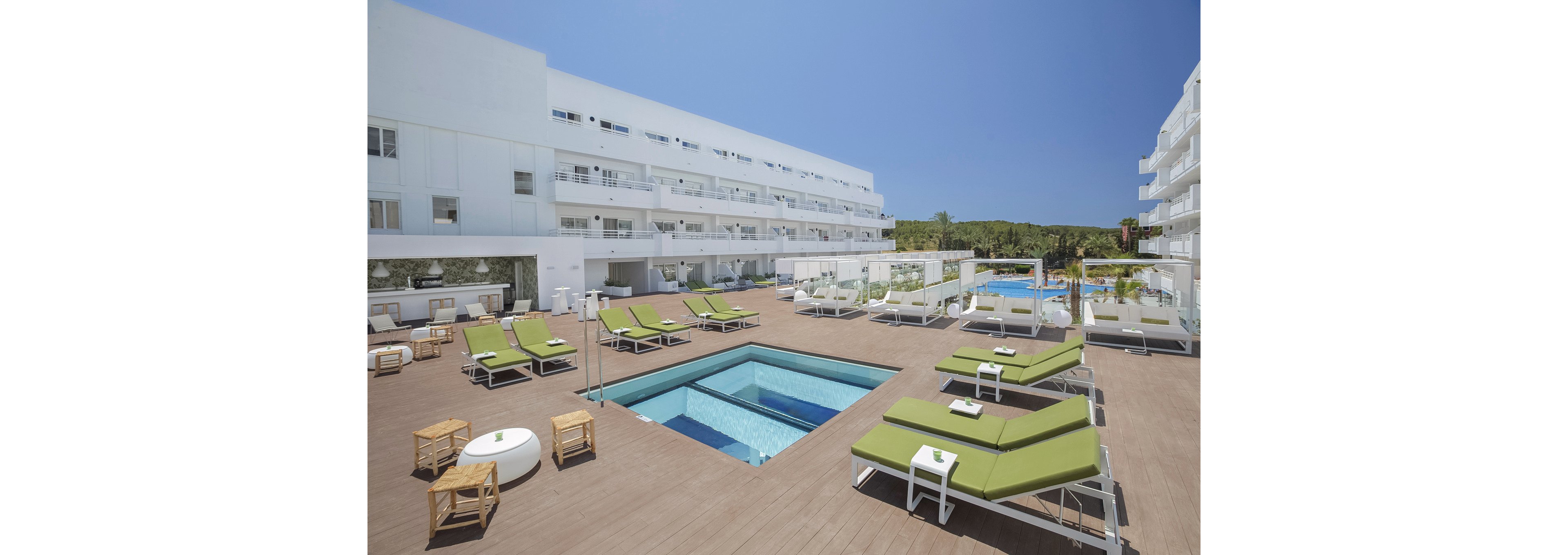 HM Martinique Apartments