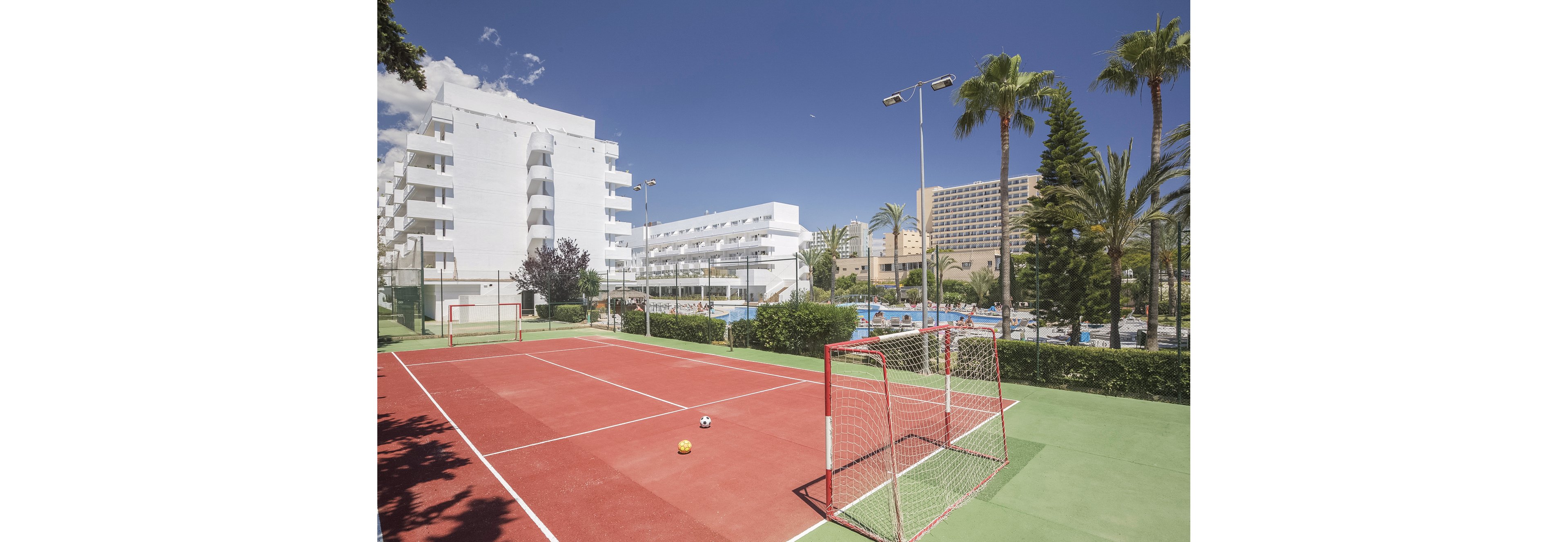 HM Martinique Apartments