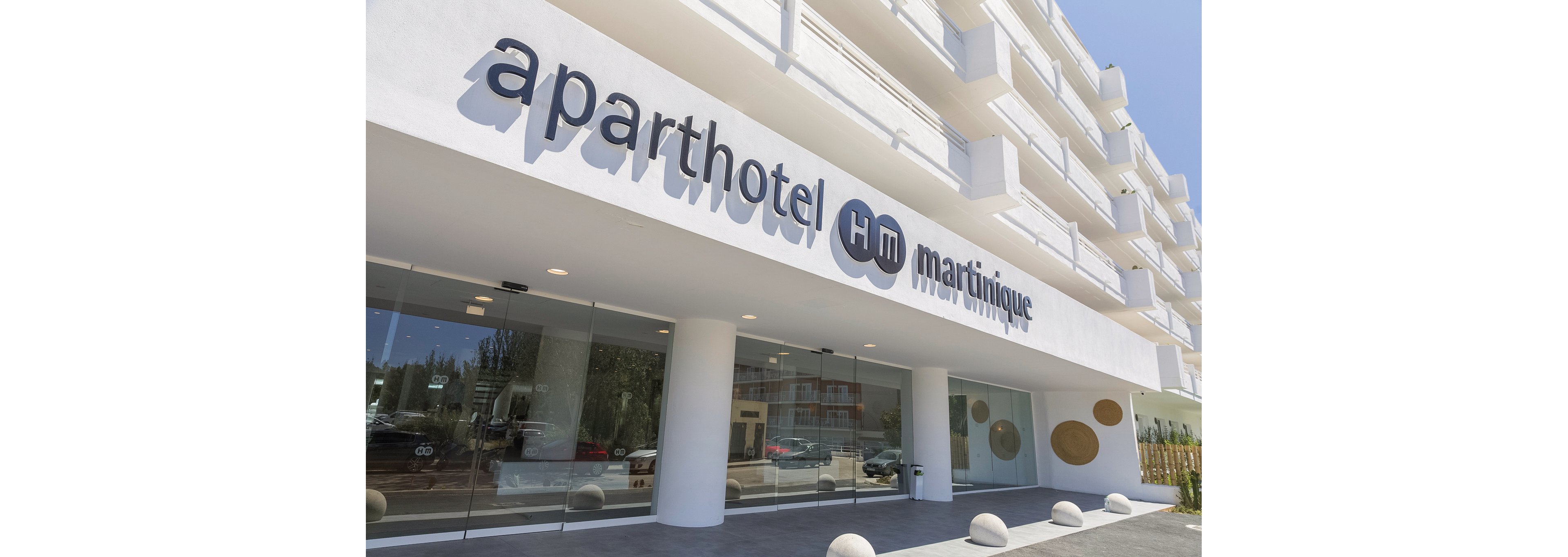 HM Martinique Apartments