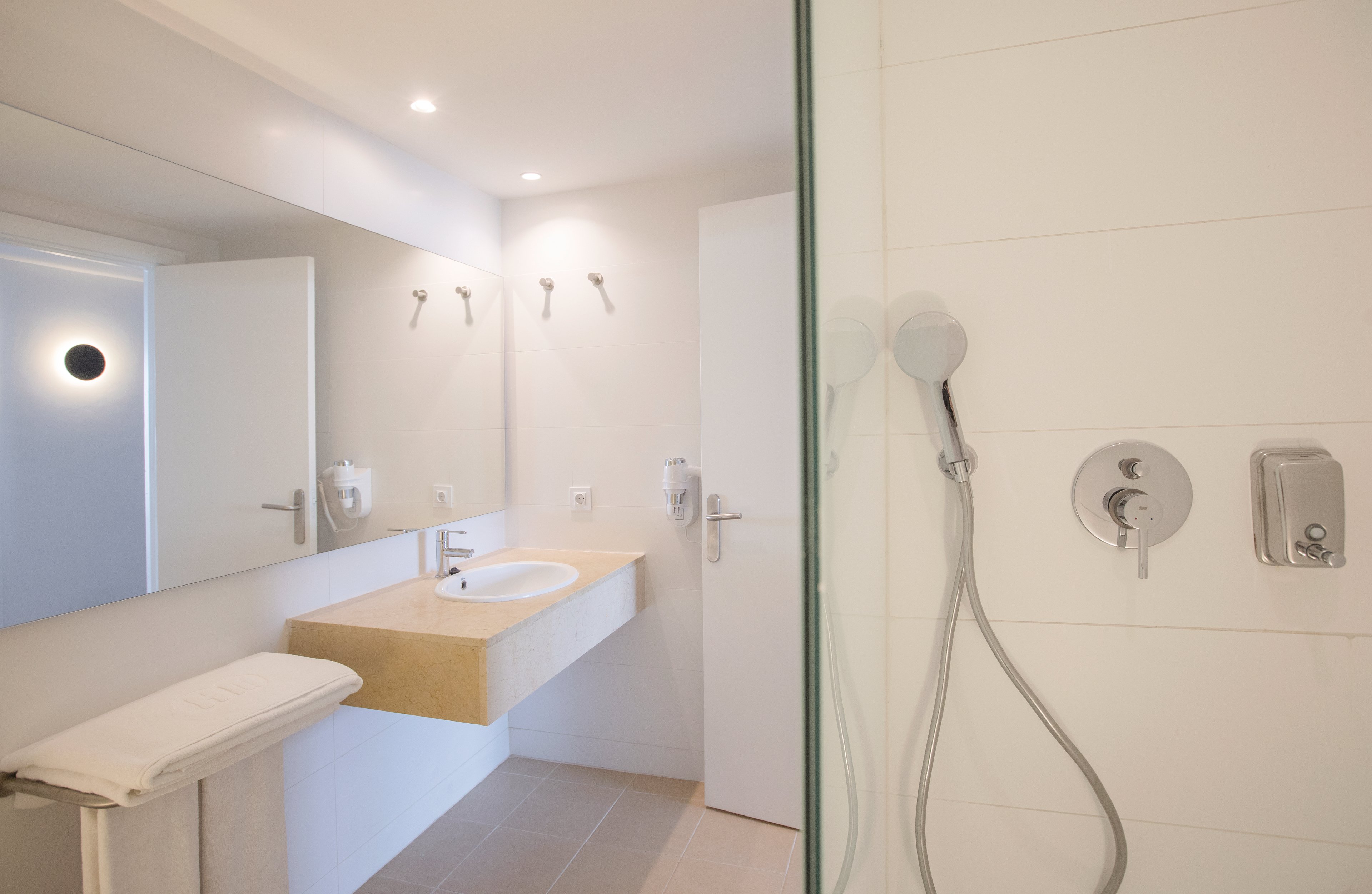 HM Martinique Apartments