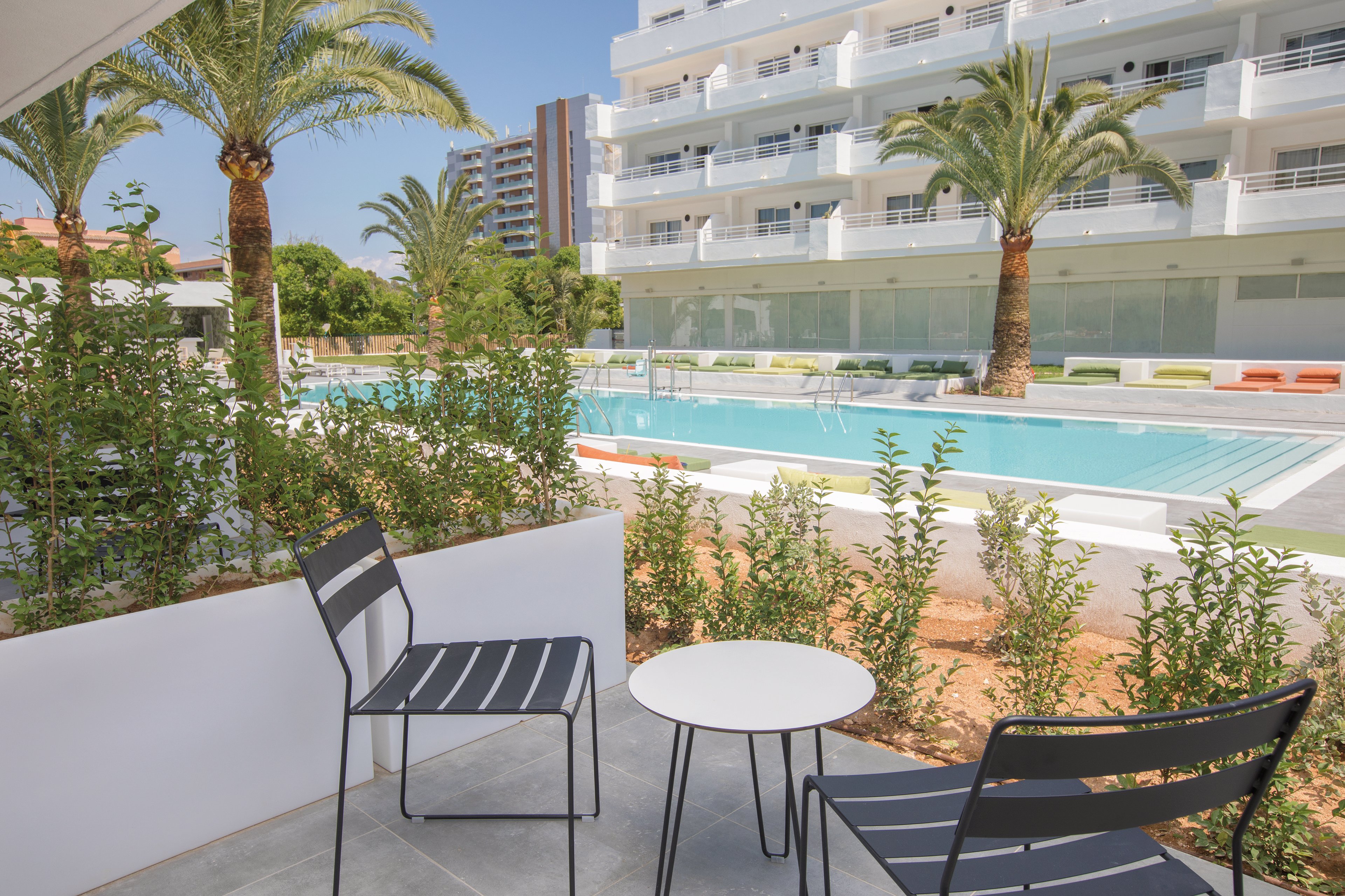 HM Martinique Apartments