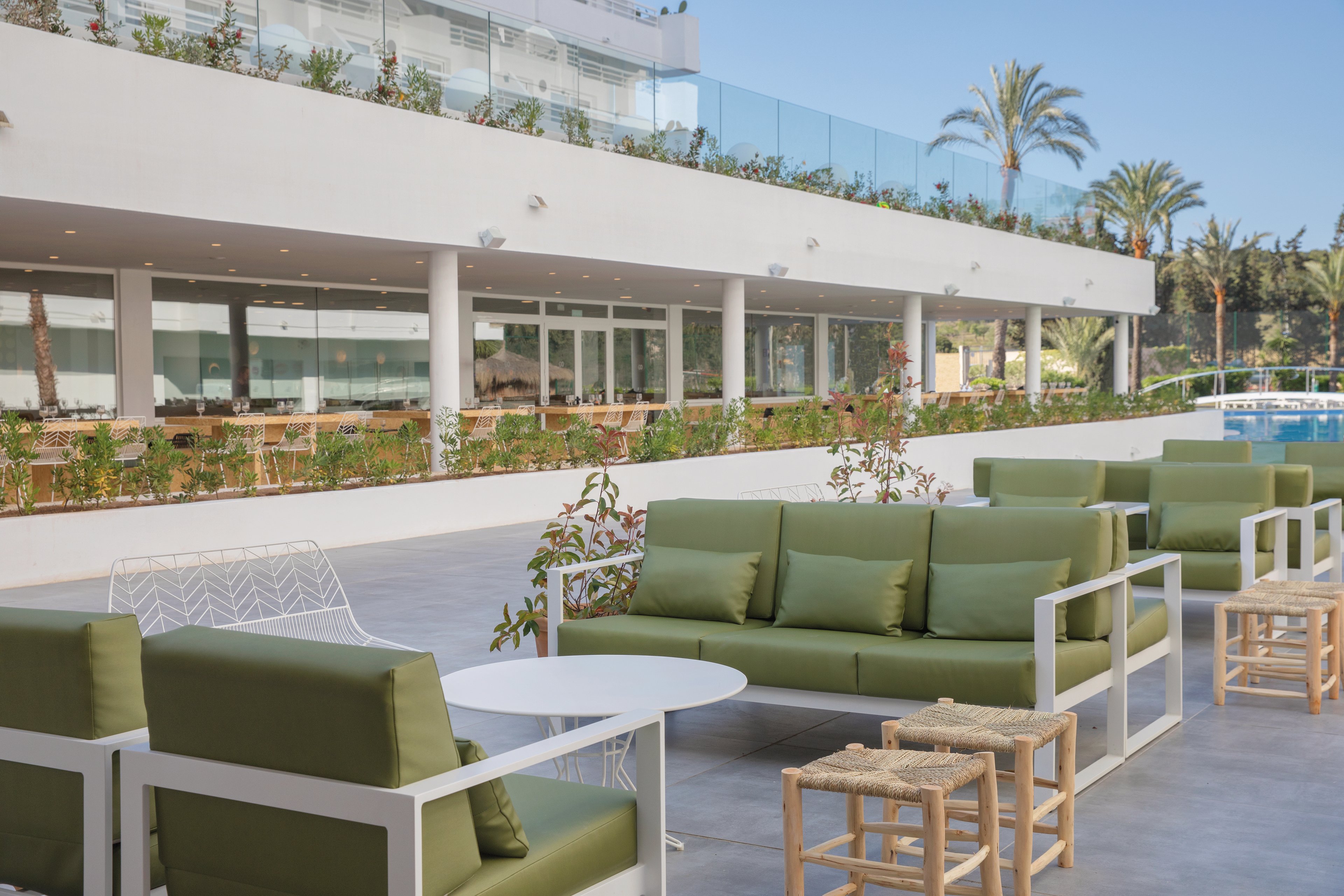 HM Martinique Apartments