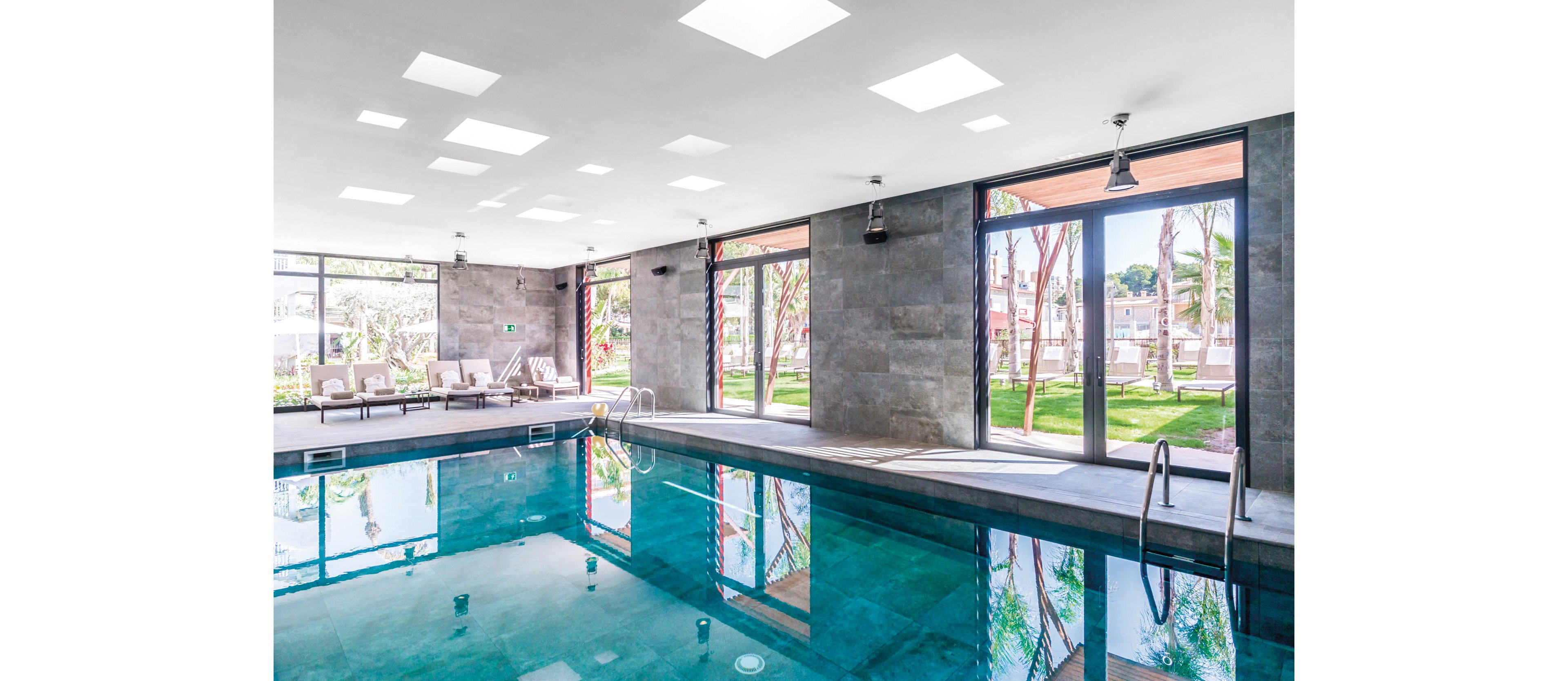 Hotel Pure Salt Garonda