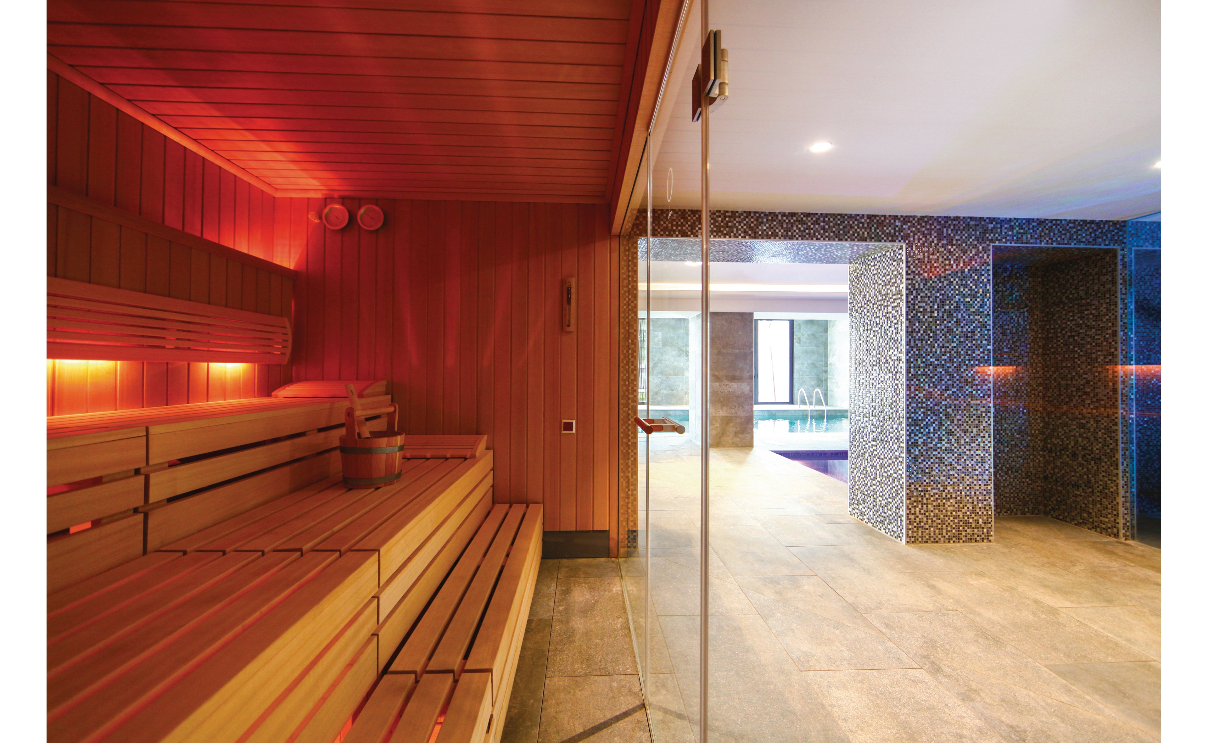 Hotel Pure Salt Garonda