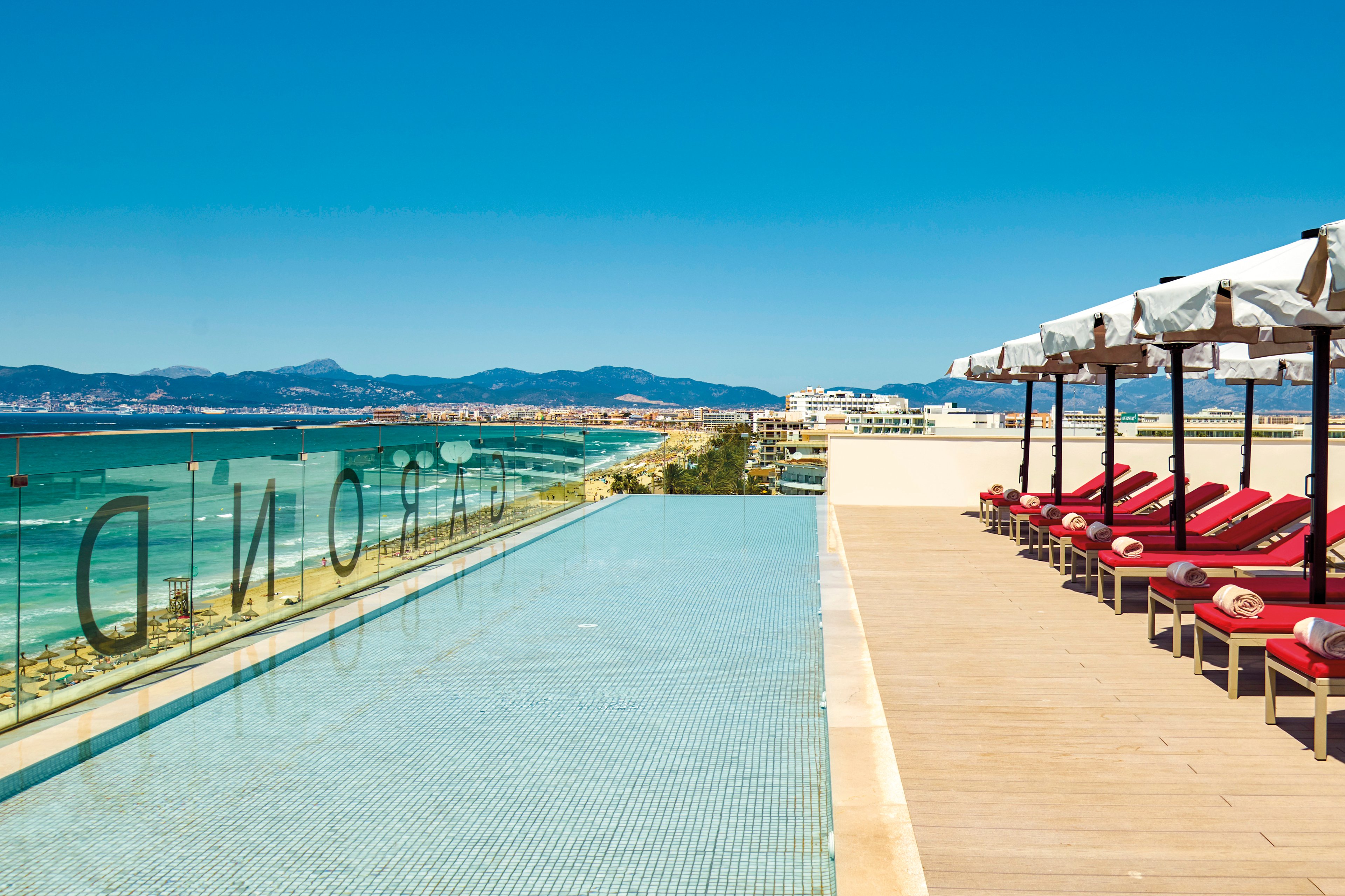 Hotel Pure Salt Garonda