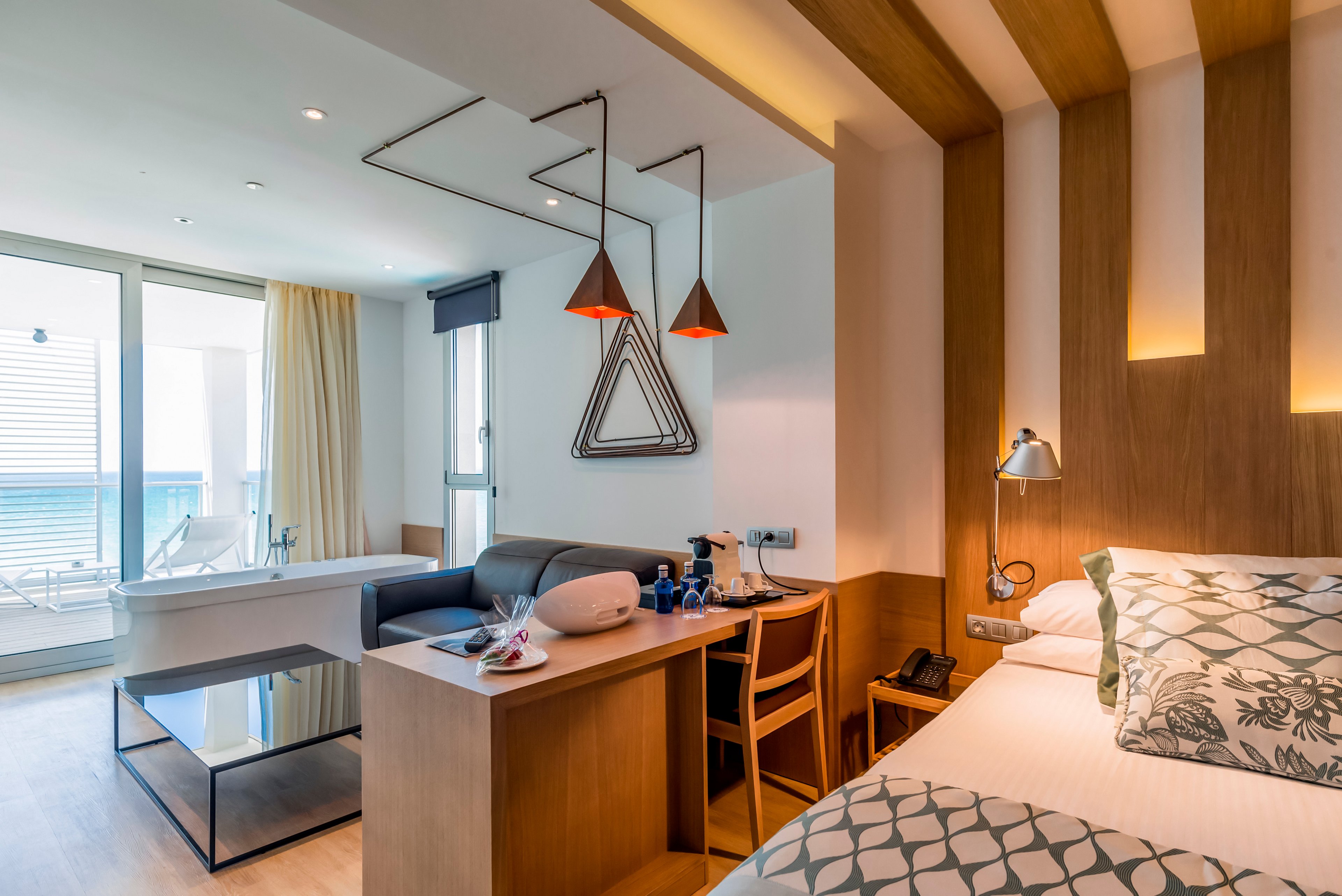 Hotel Pure Salt Garonda