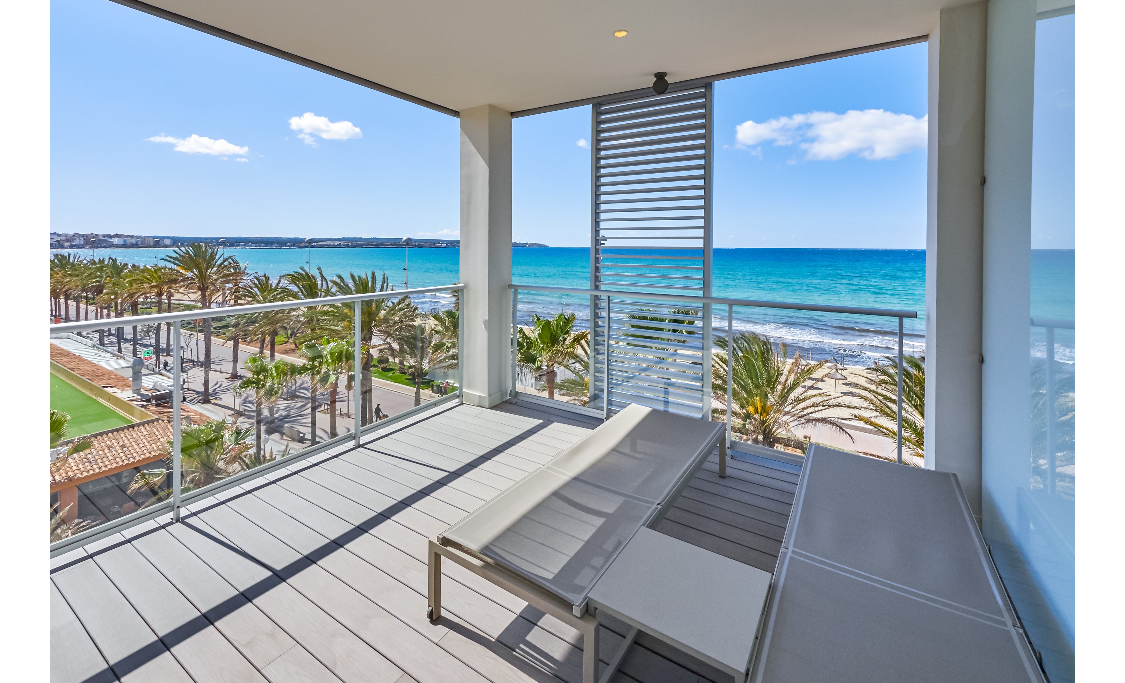 Hotel Pure Salt Garonda