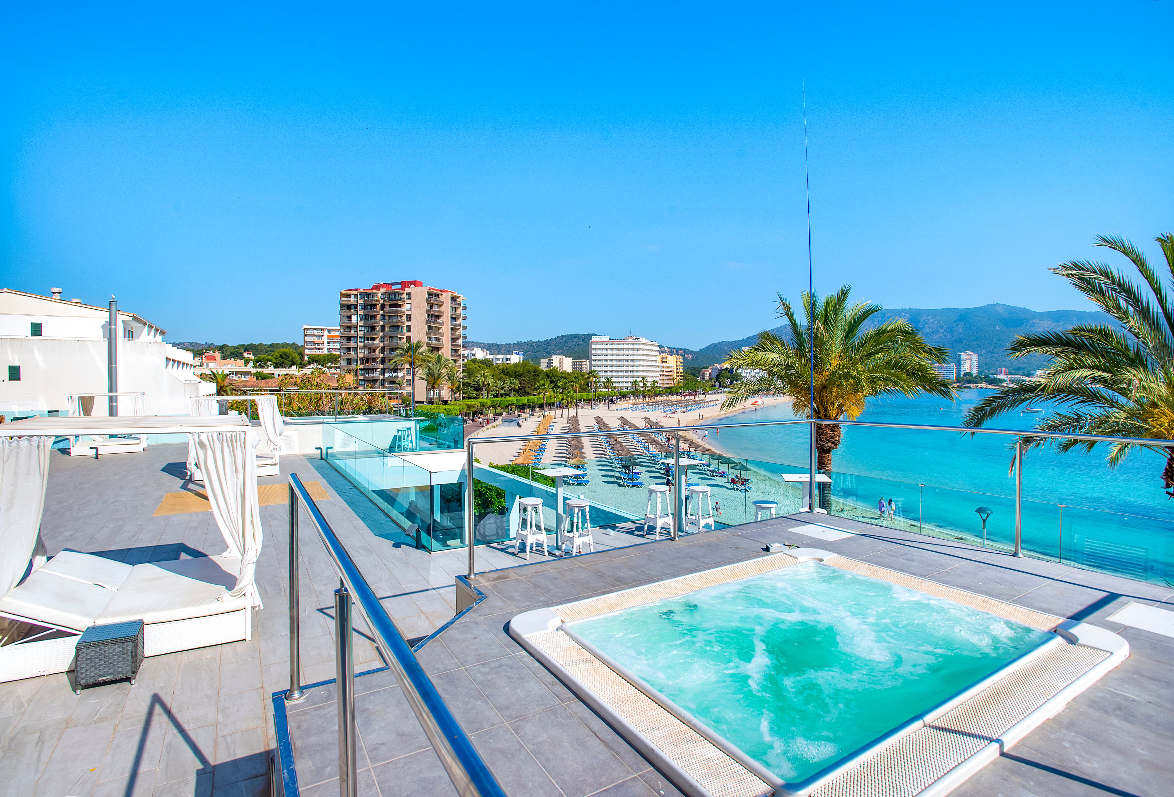 Hotel Comodoro Playa