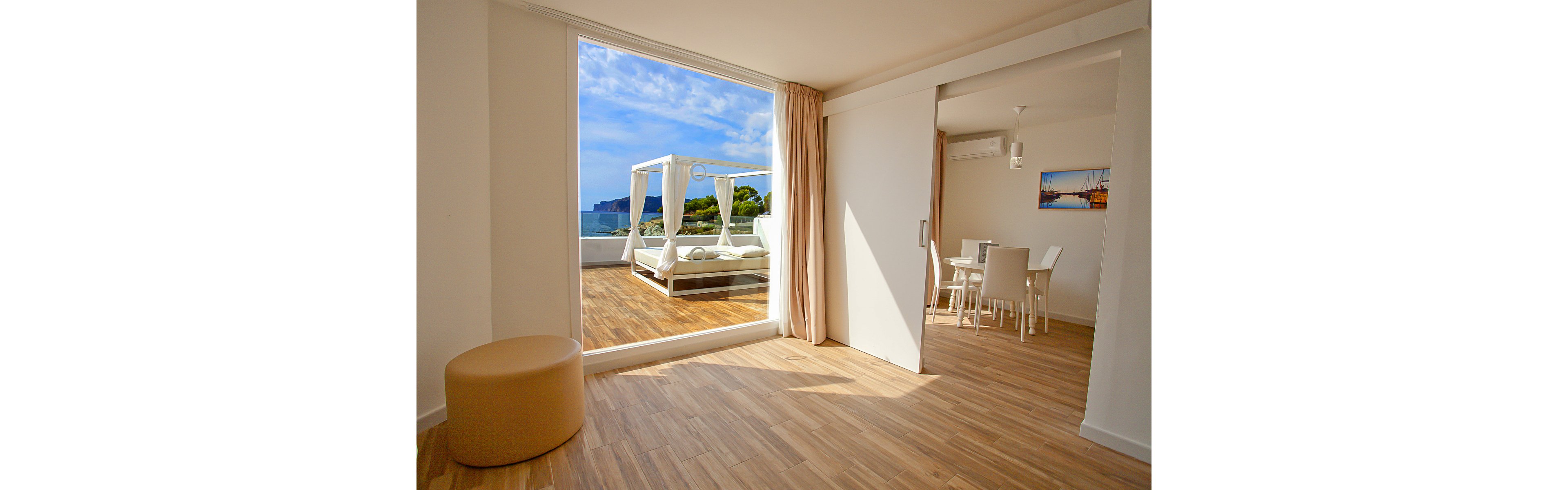 FERGUS Style Cala Blanca Suites