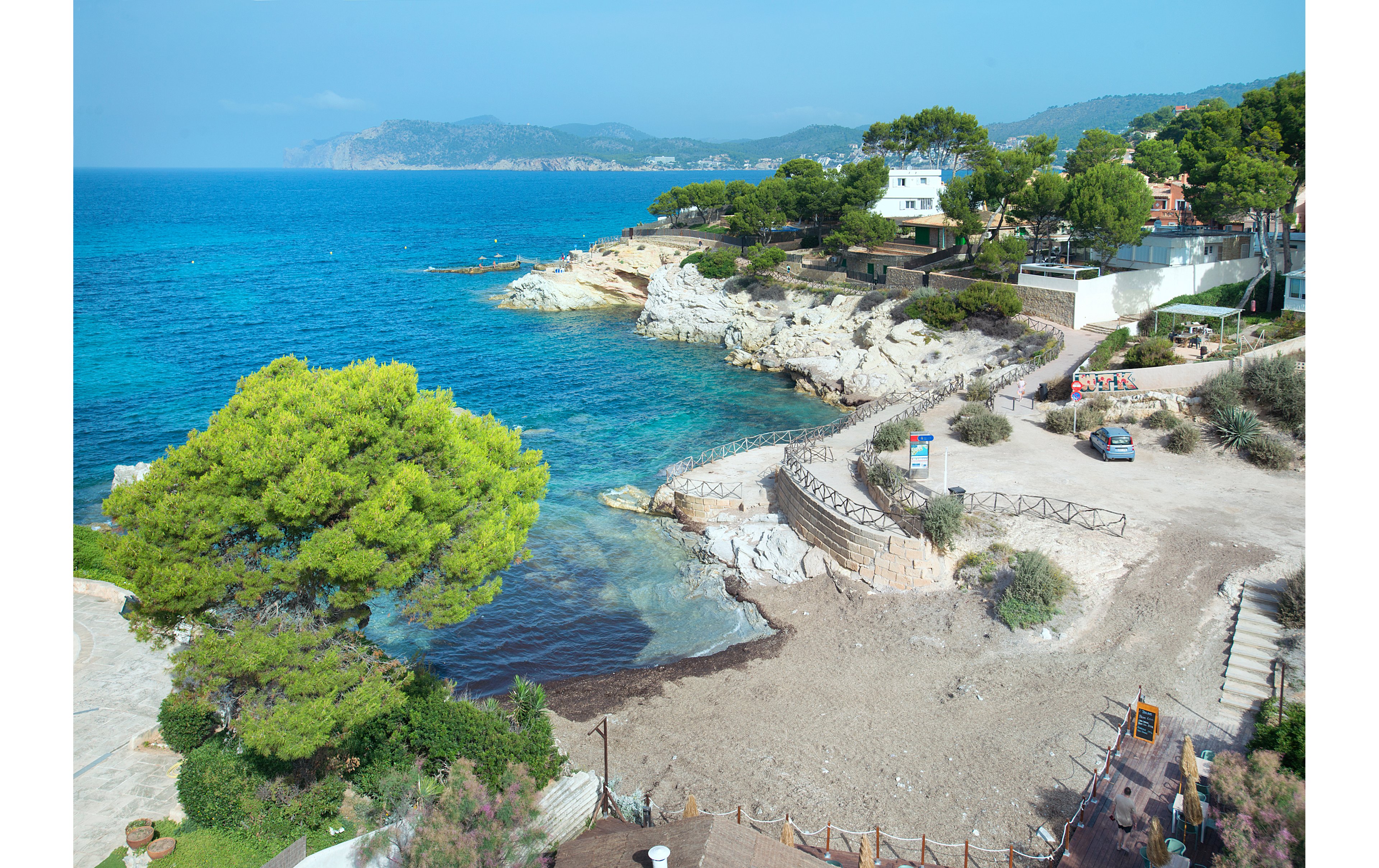 FERGUS Style Cala Blanca Suites