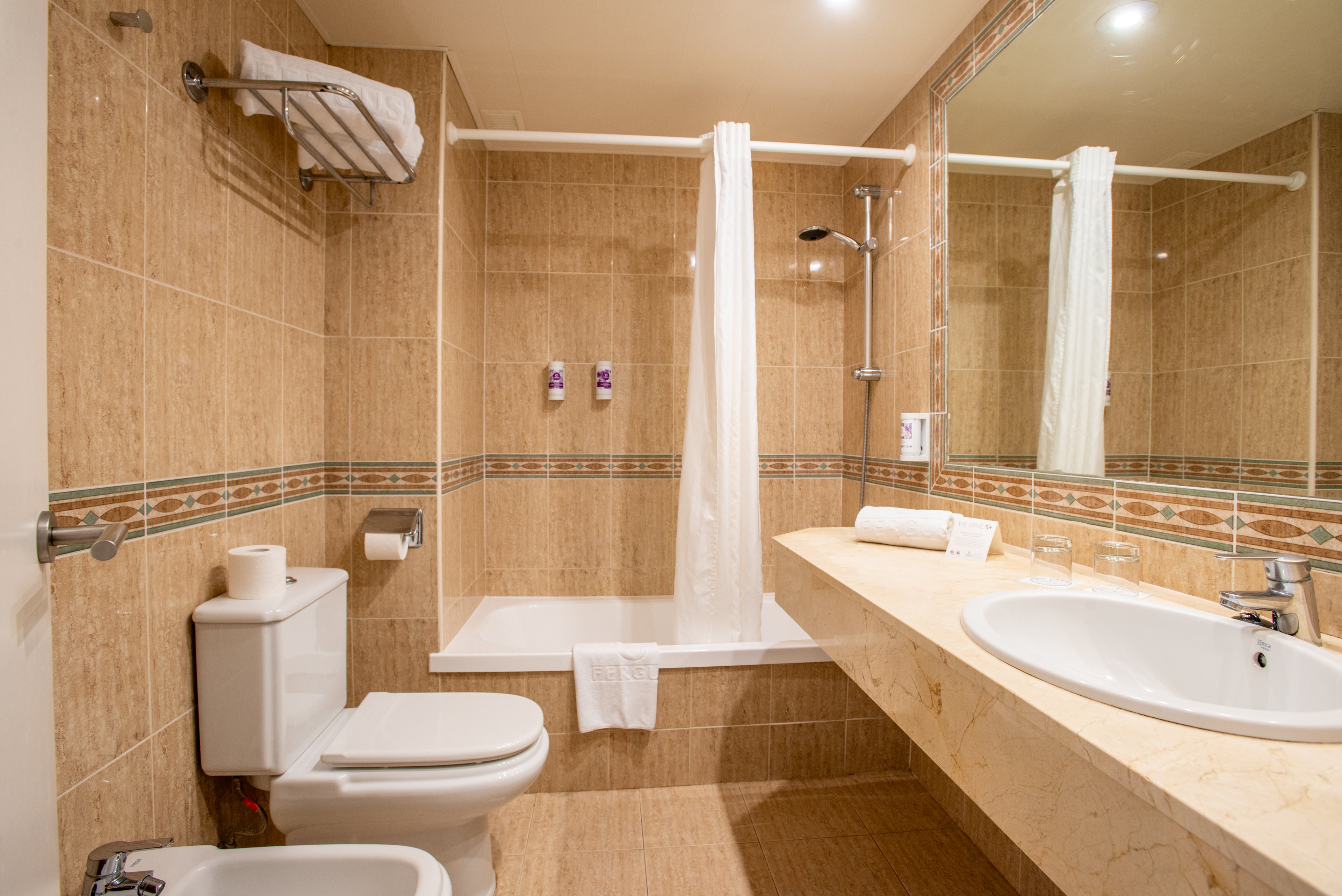 FERGUS Style Cala Blanca Suites