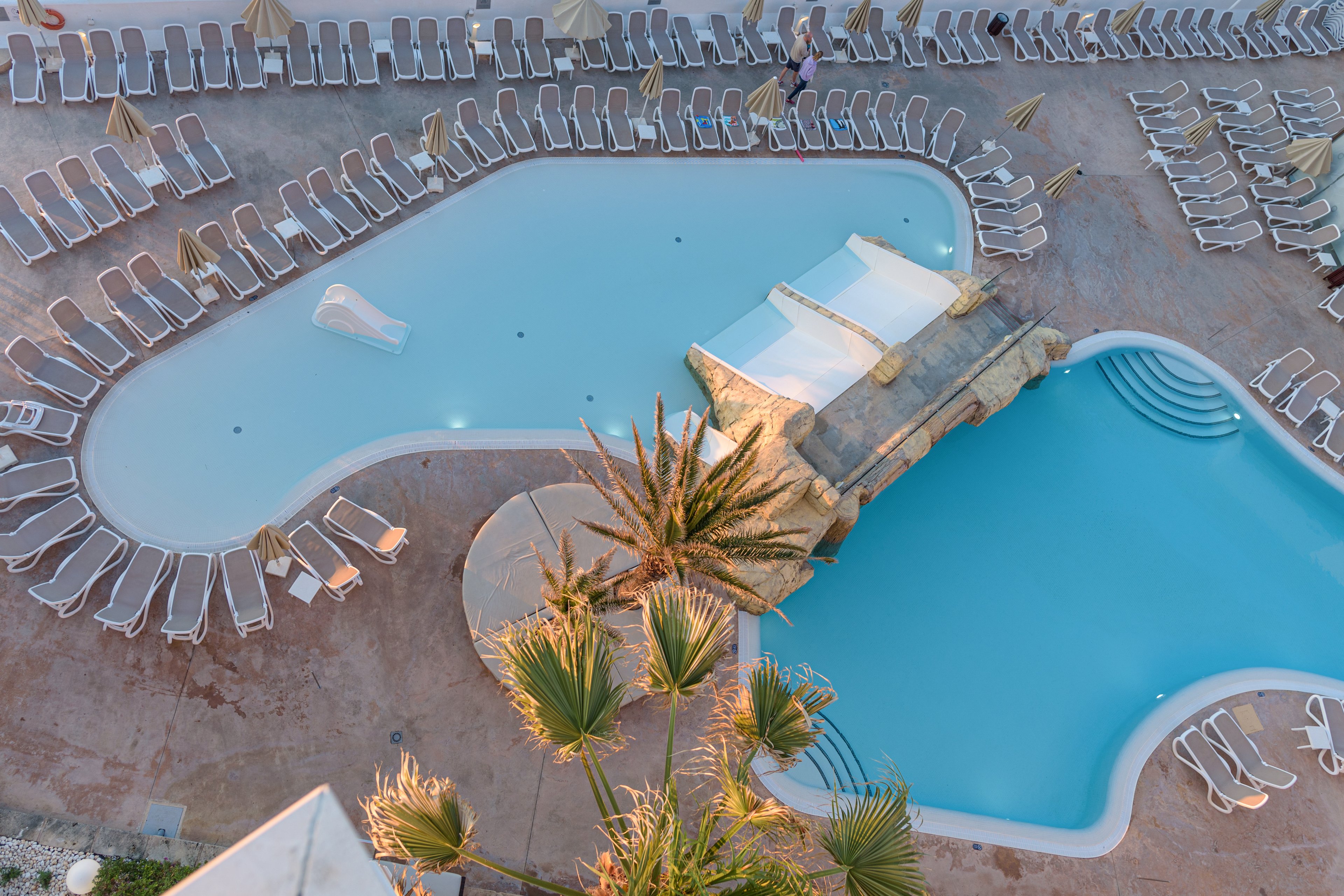 FERGUS Style Cala Blanca Suites