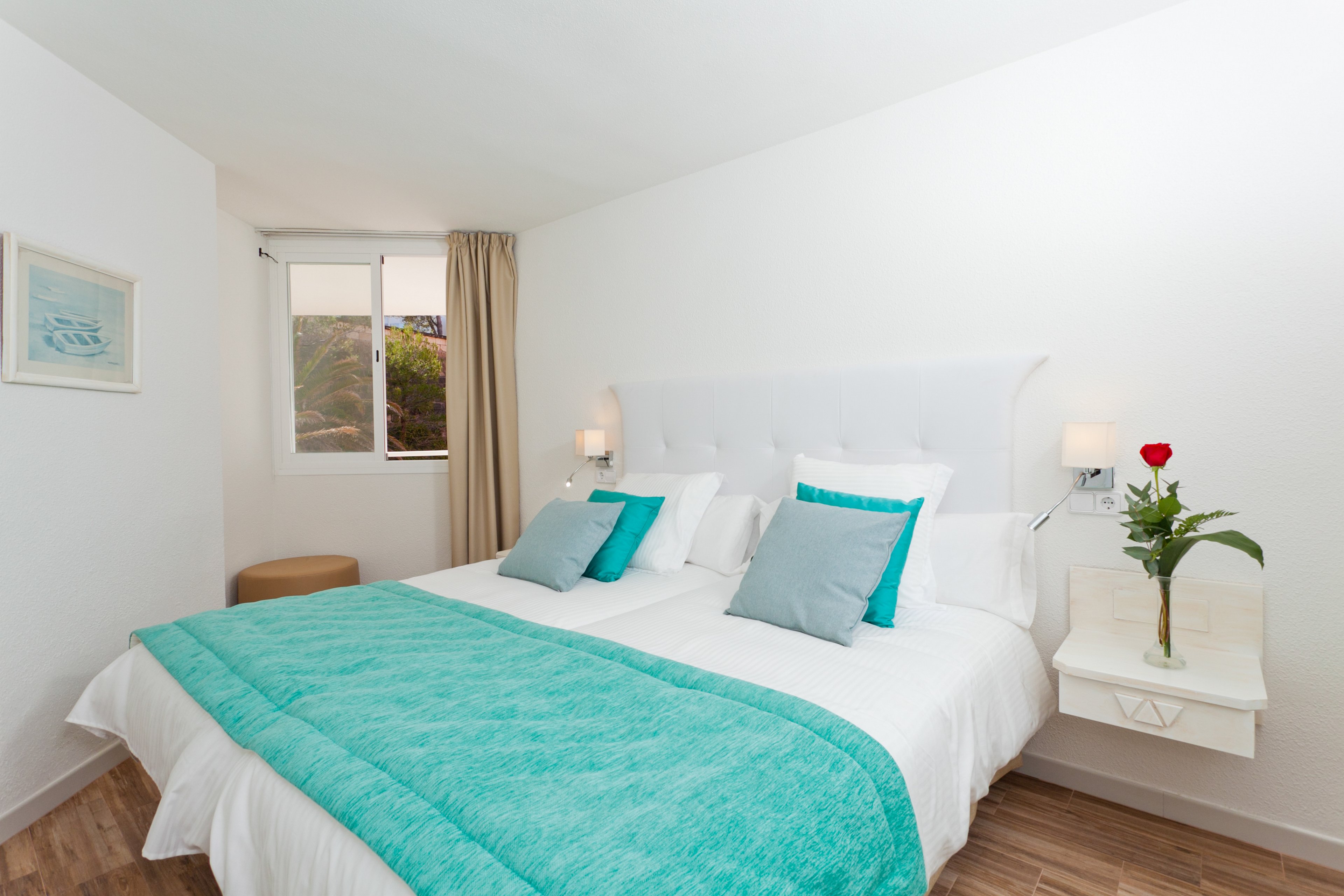 FERGUS Style Cala Blanca Suites