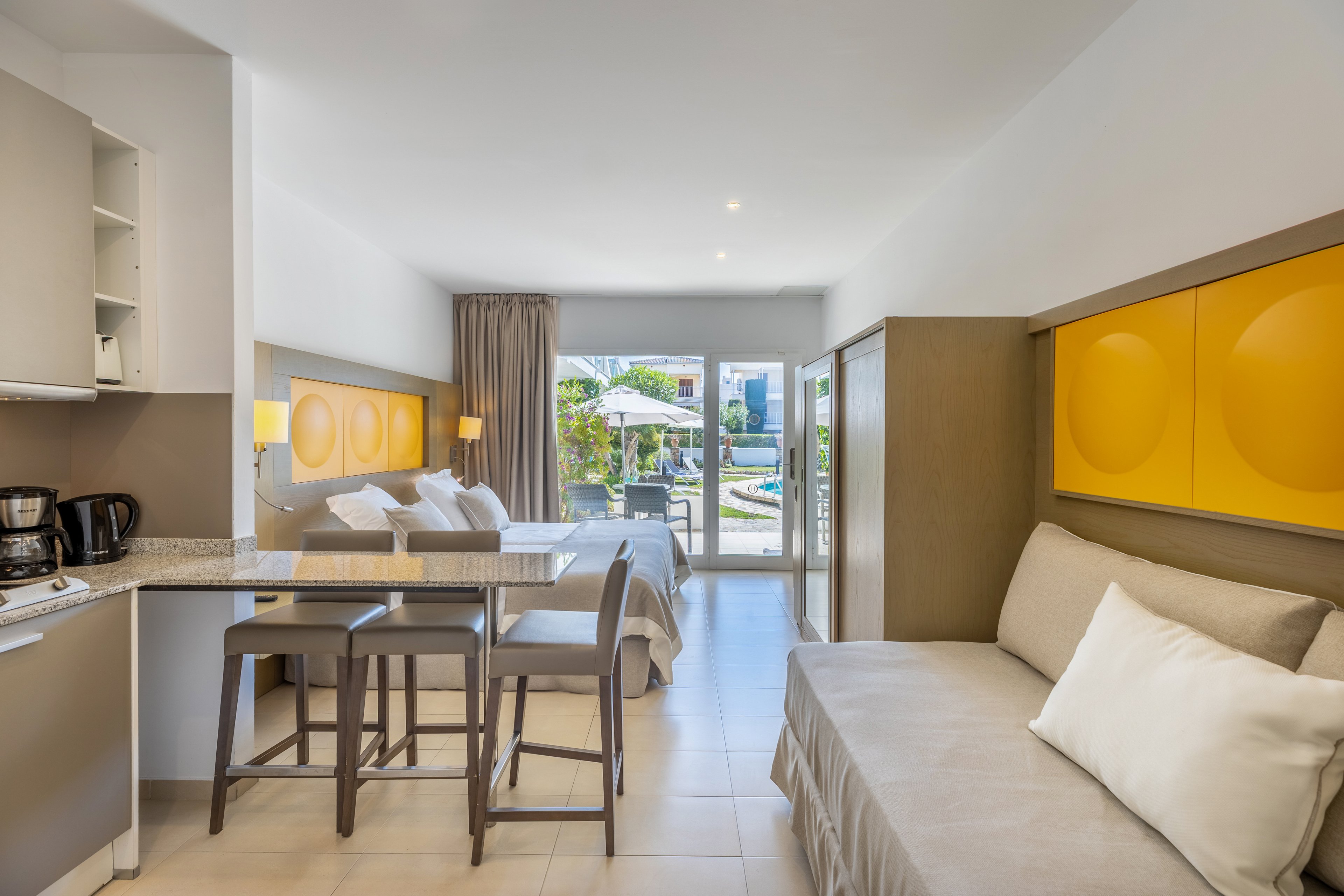 Hoposa Montelin Studios