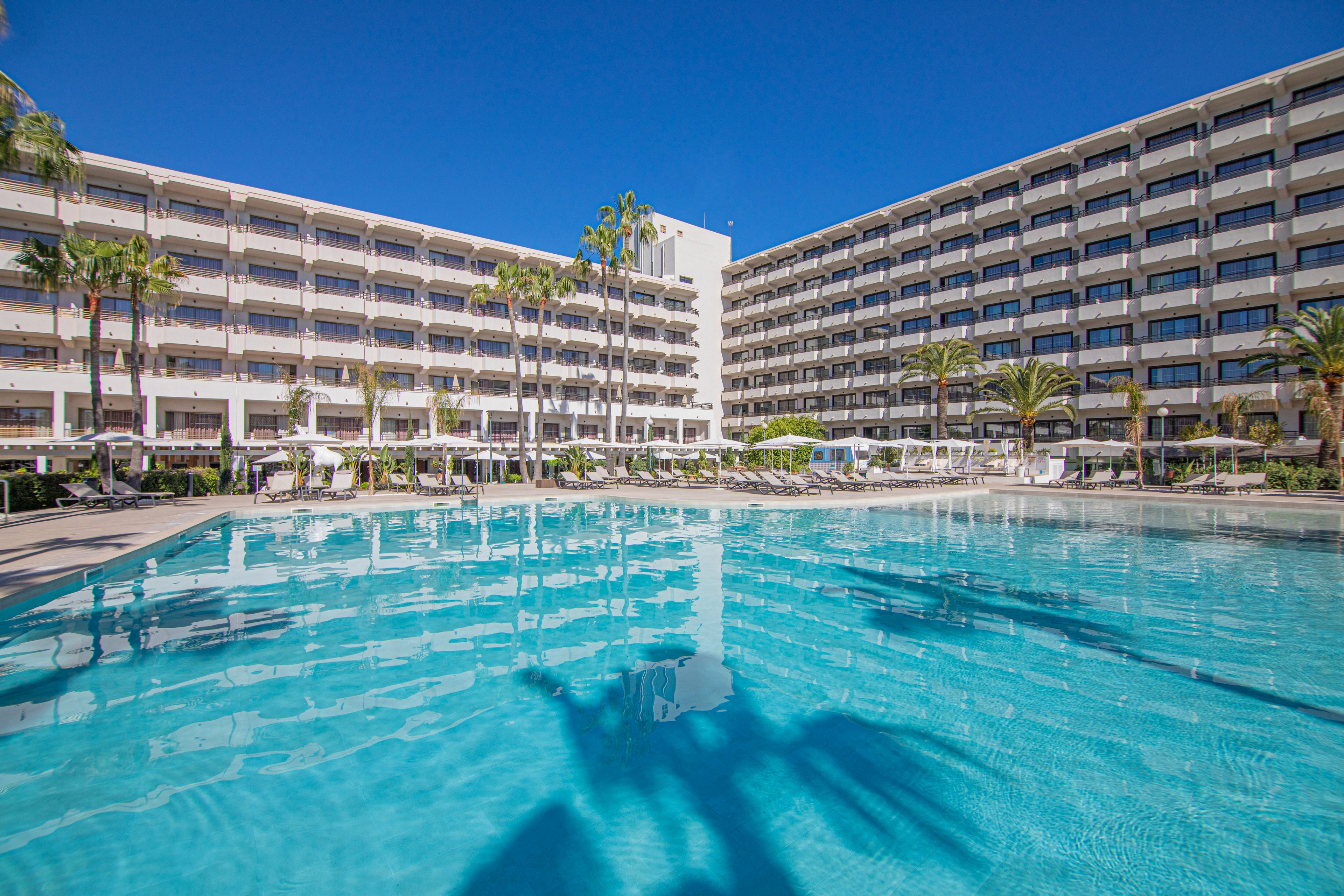 Innside by Melia Alcudia