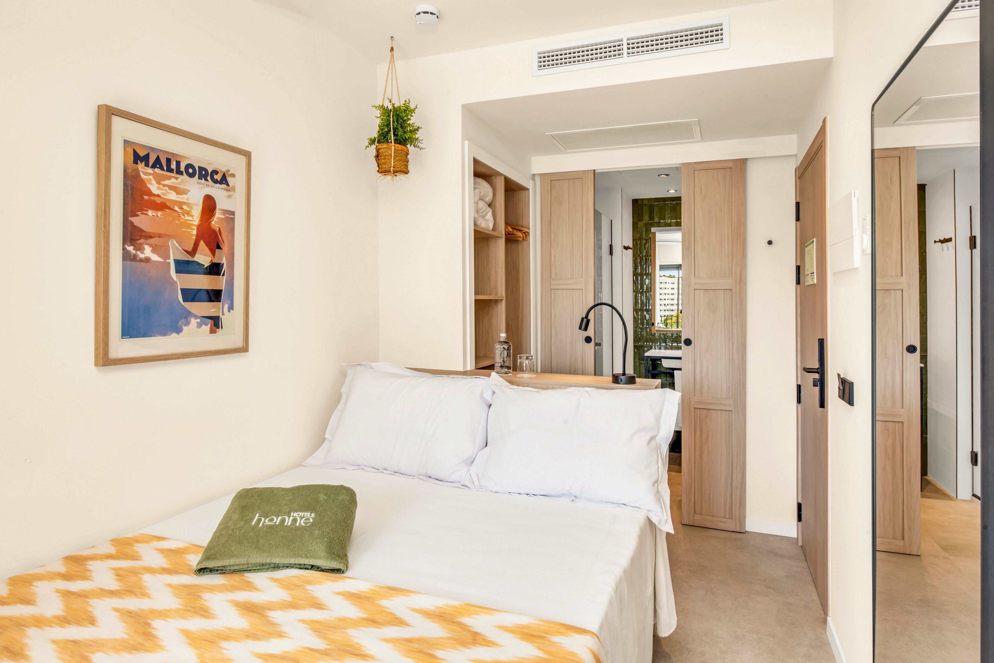 Tangerine by Honne Hotels