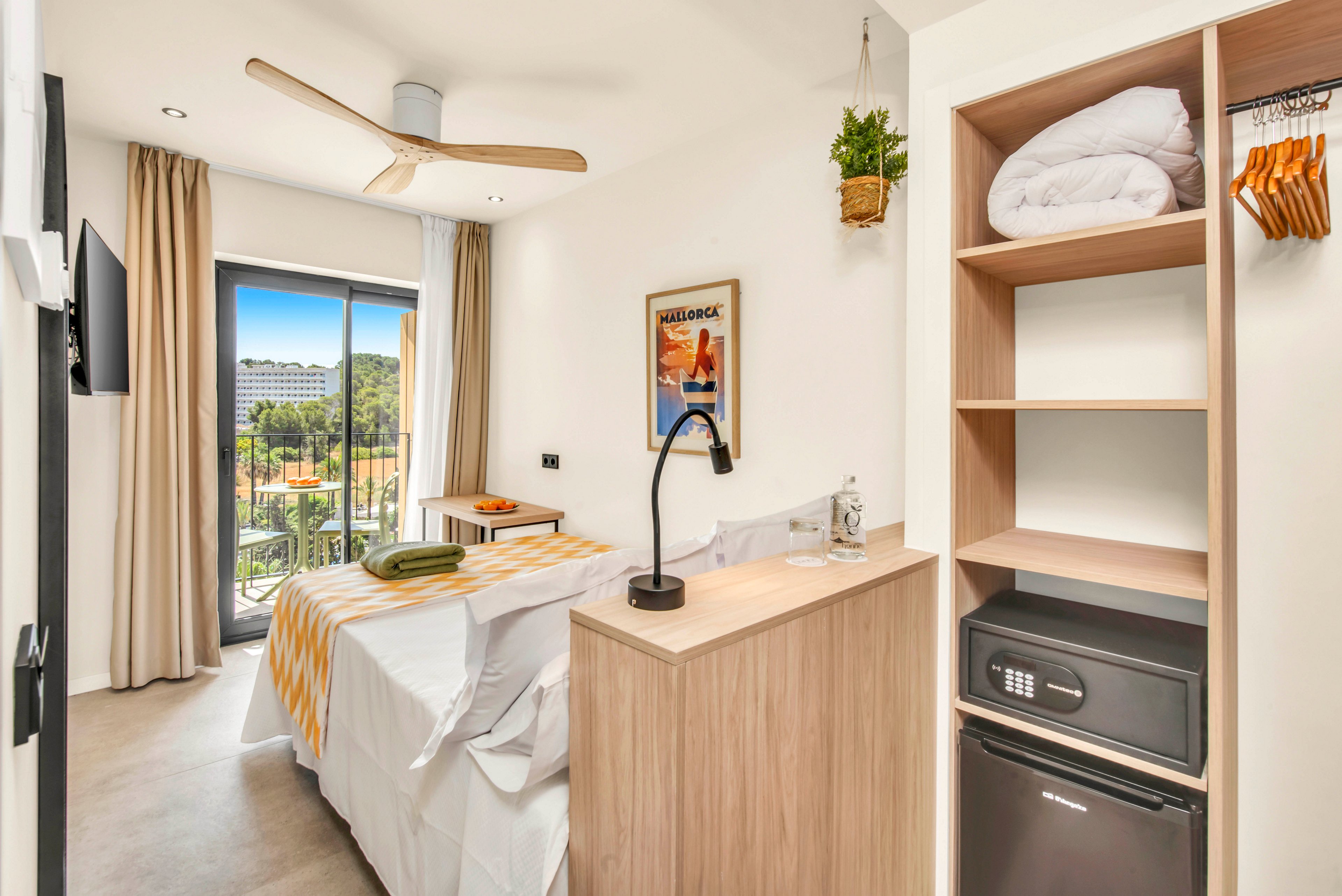 Tangerine by Honne Hotels