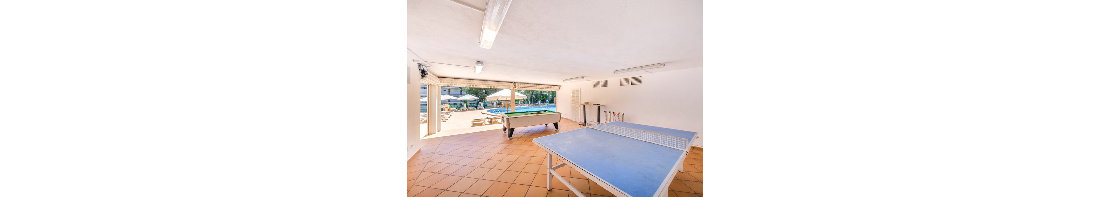 Vista Club Apartments