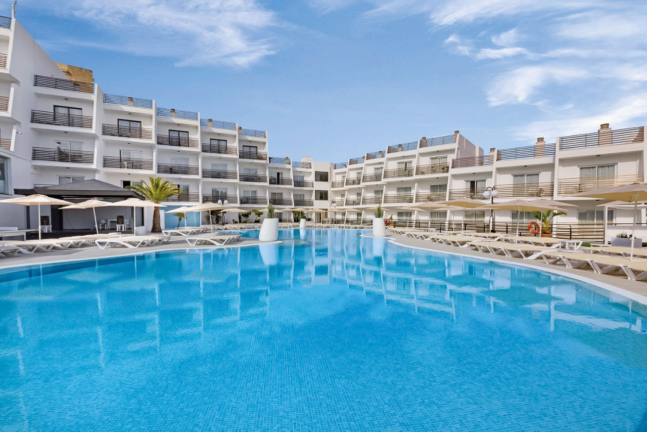 Palmanova Suites by TRH