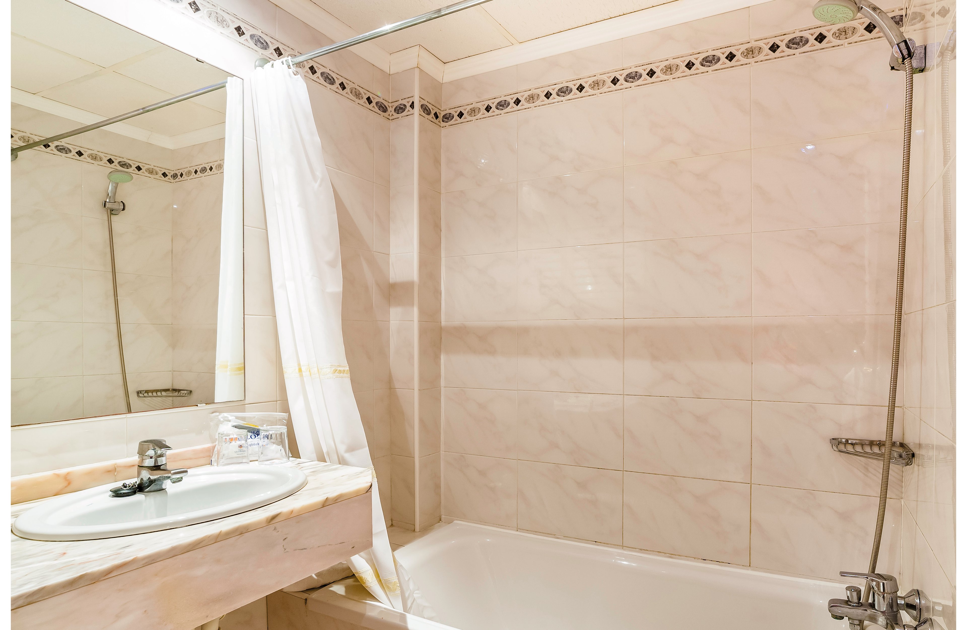 Globales Condes De Alcudia