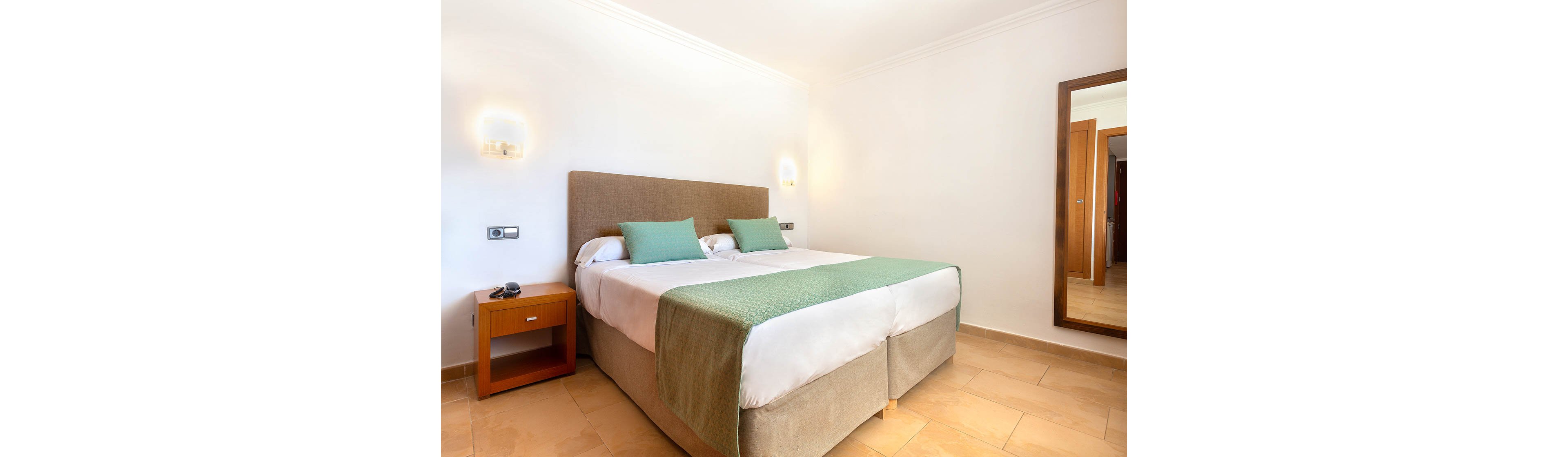 MarSenses Ferrera Blanca Family Hotel