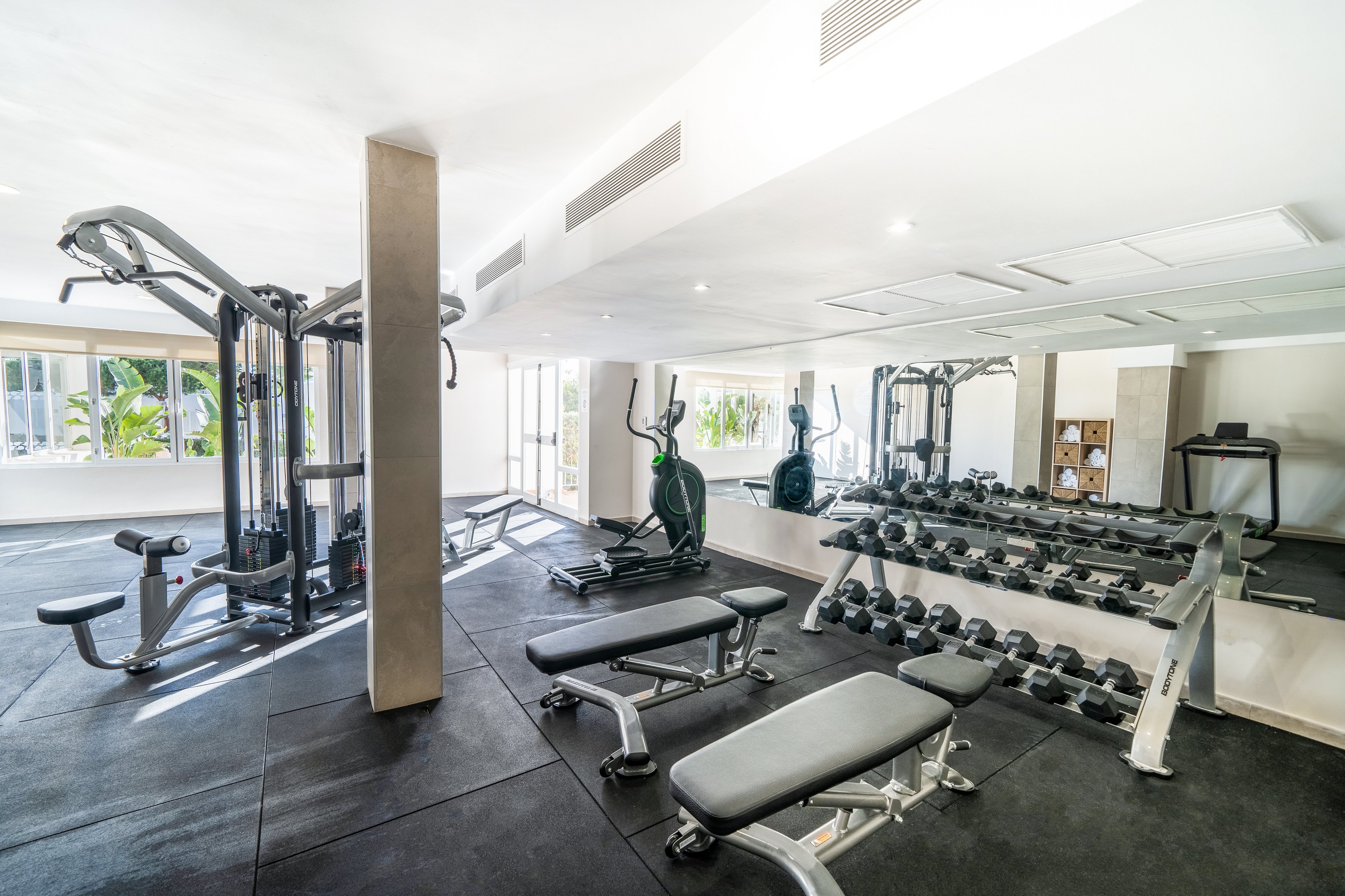 MarSenses Ferrera Blanca Family Hotel