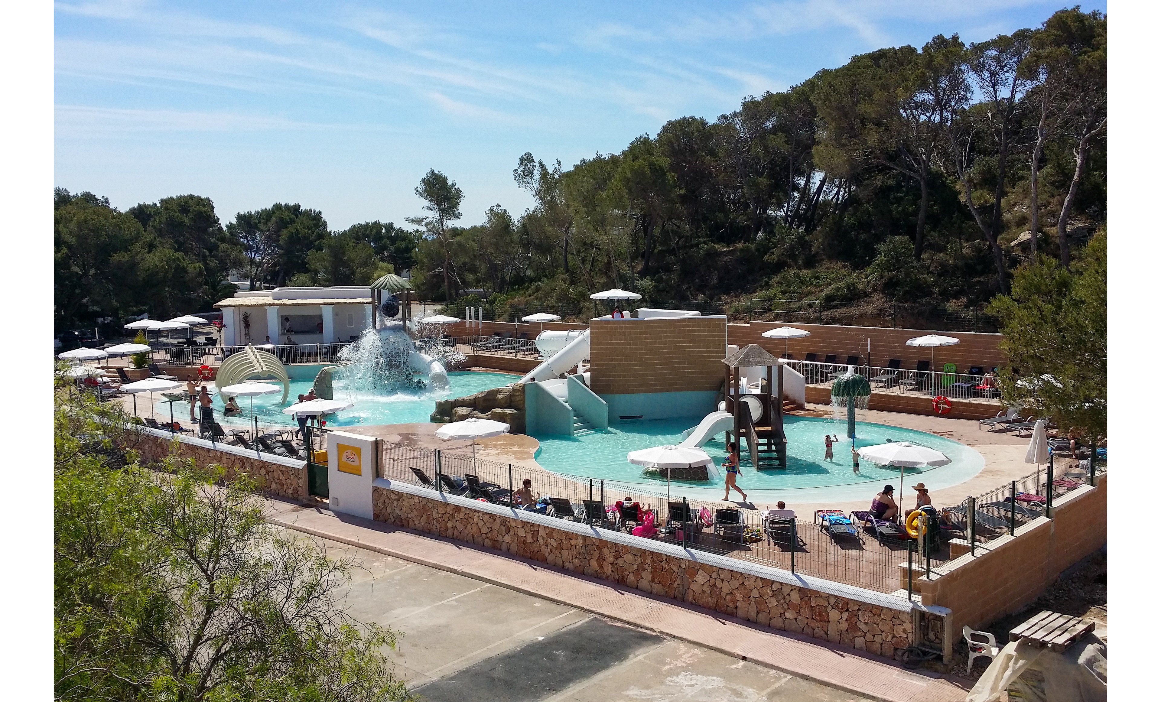 Calimera Fido Gardens