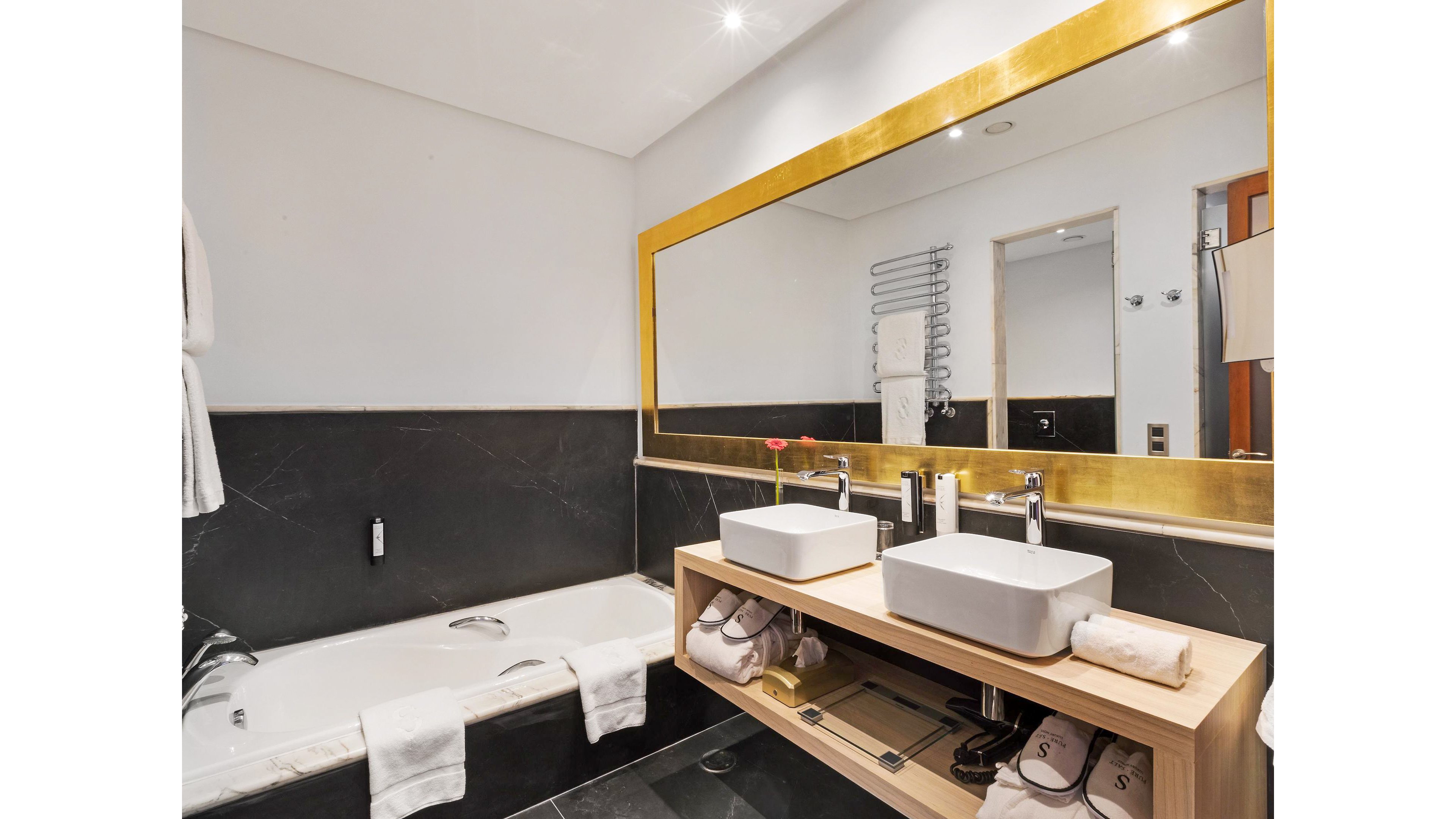 Hotel Pure Salt Port Adriano