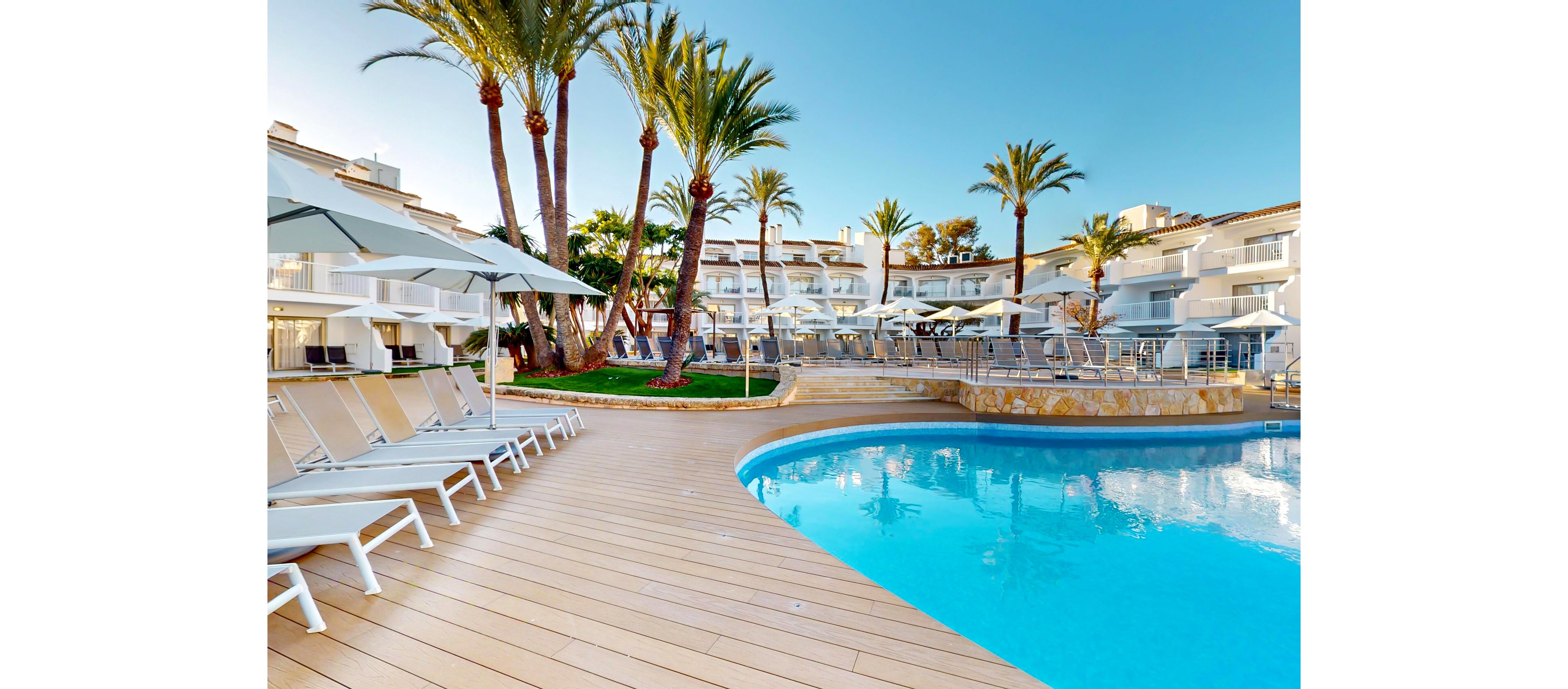 Aparthotel Playa Cas Saboners