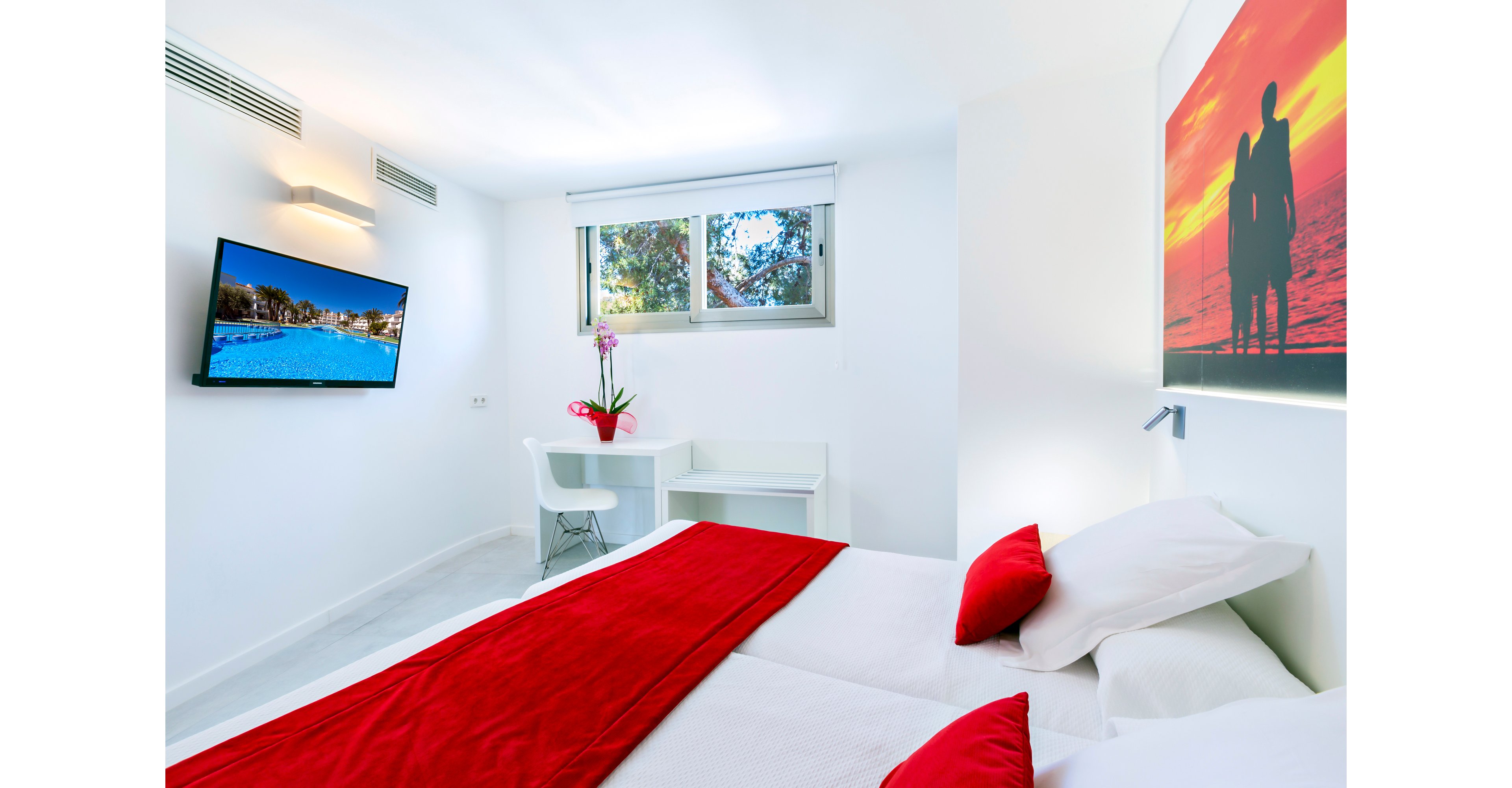 Aparthotel Playa Cas Saboners